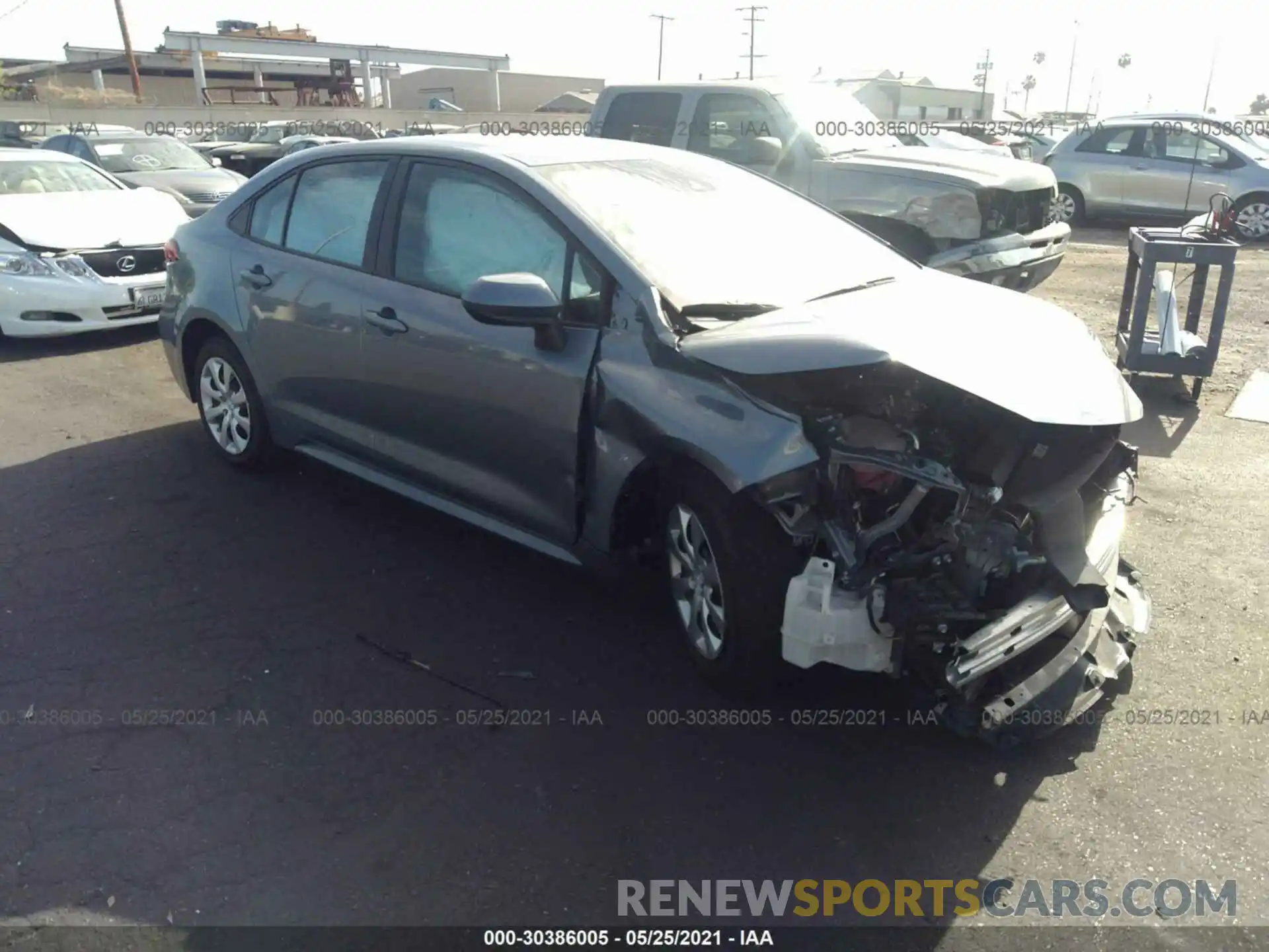 1 Photograph of a damaged car 5YFEPRAE4LP095236 TOYOTA COROLLA 2020