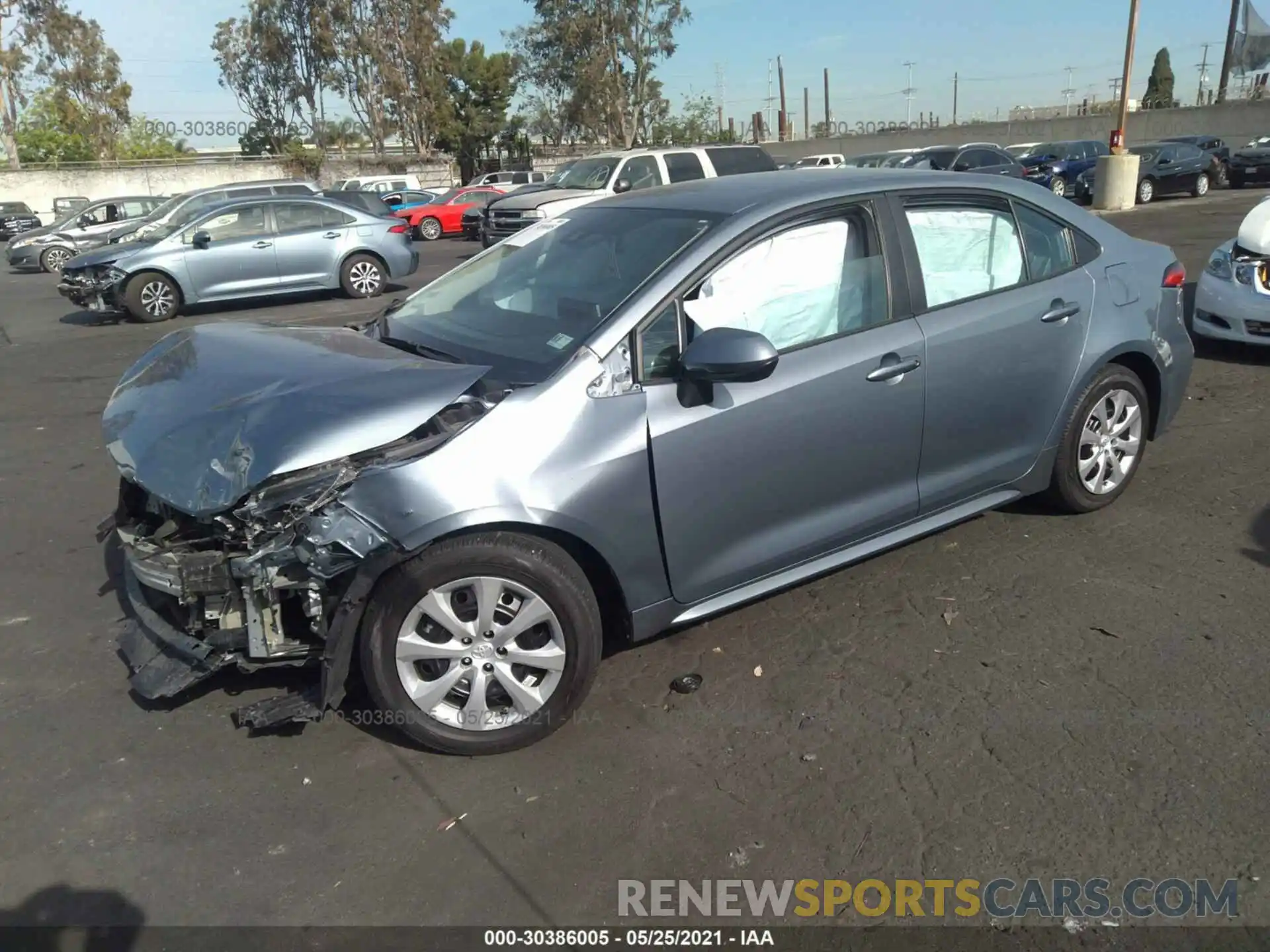 2 Photograph of a damaged car 5YFEPRAE4LP095236 TOYOTA COROLLA 2020