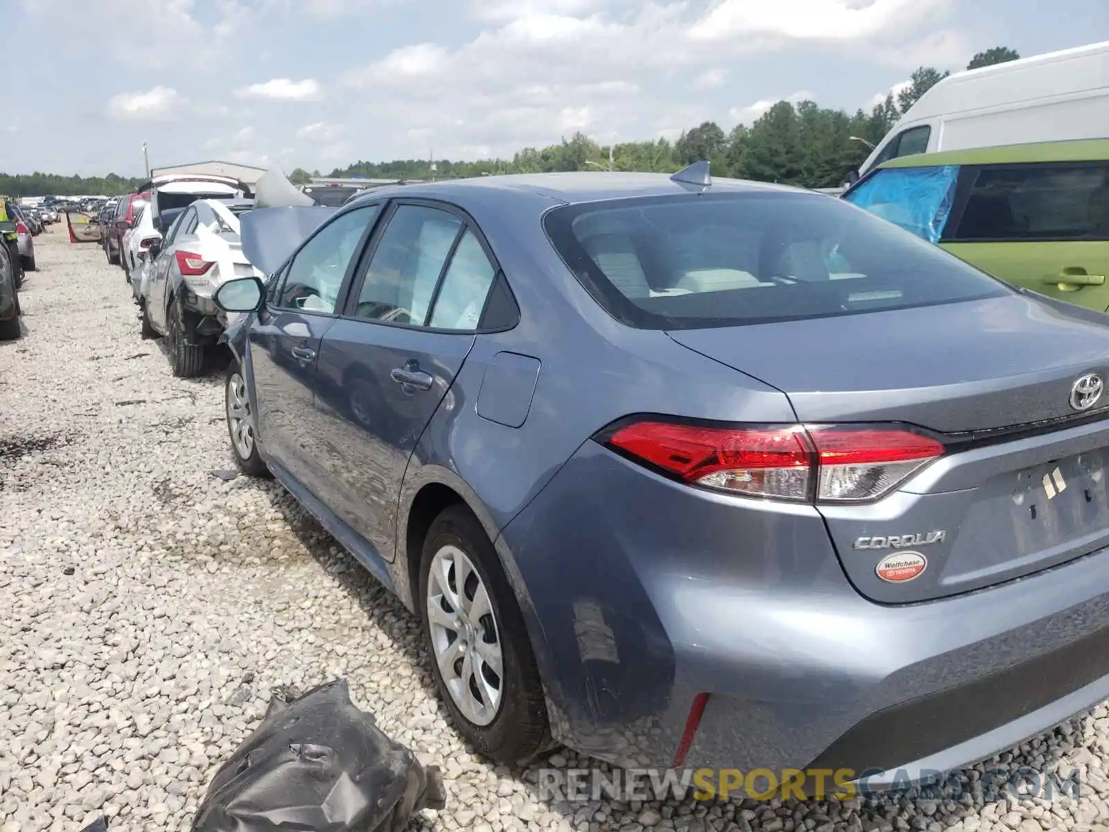 3 Photograph of a damaged car 5YFEPRAE4LP096953 TOYOTA COROLLA 2020