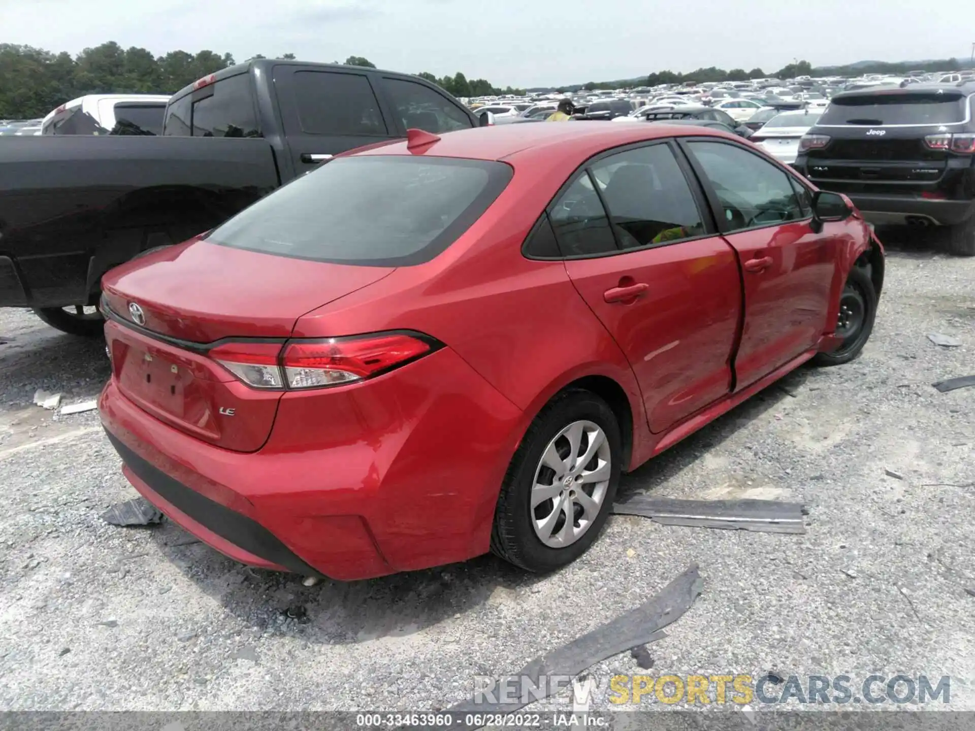 4 Photograph of a damaged car 5YFEPRAE4LP097312 TOYOTA COROLLA 2020