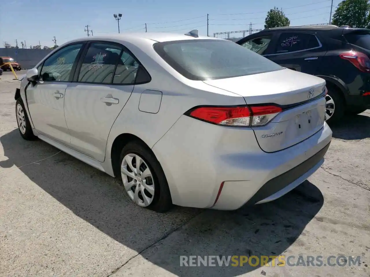 3 Photograph of a damaged car 5YFEPRAE4LP097357 TOYOTA COROLLA 2020