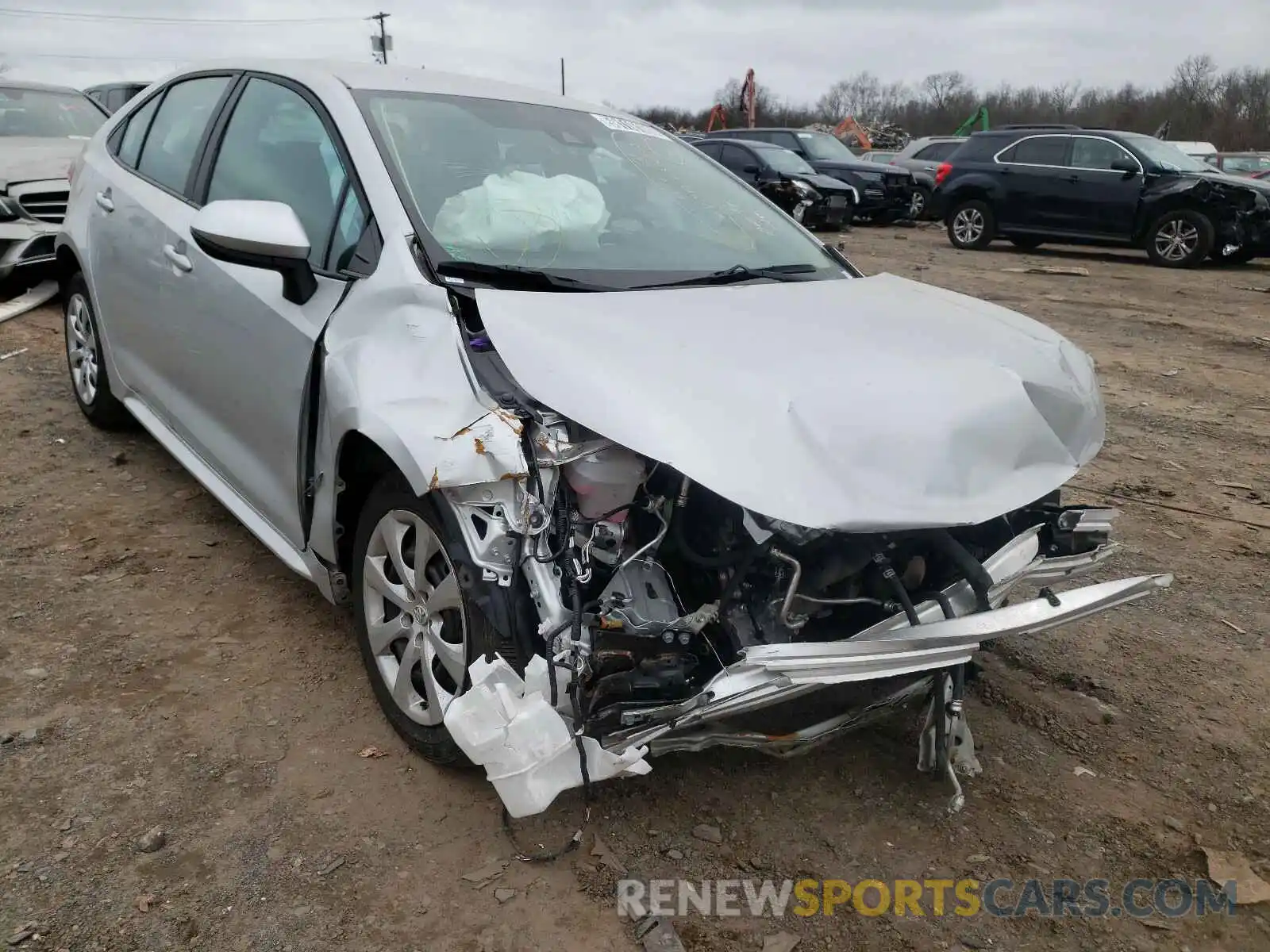 1 Photograph of a damaged car 5YFEPRAE4LP097388 TOYOTA COROLLA 2020