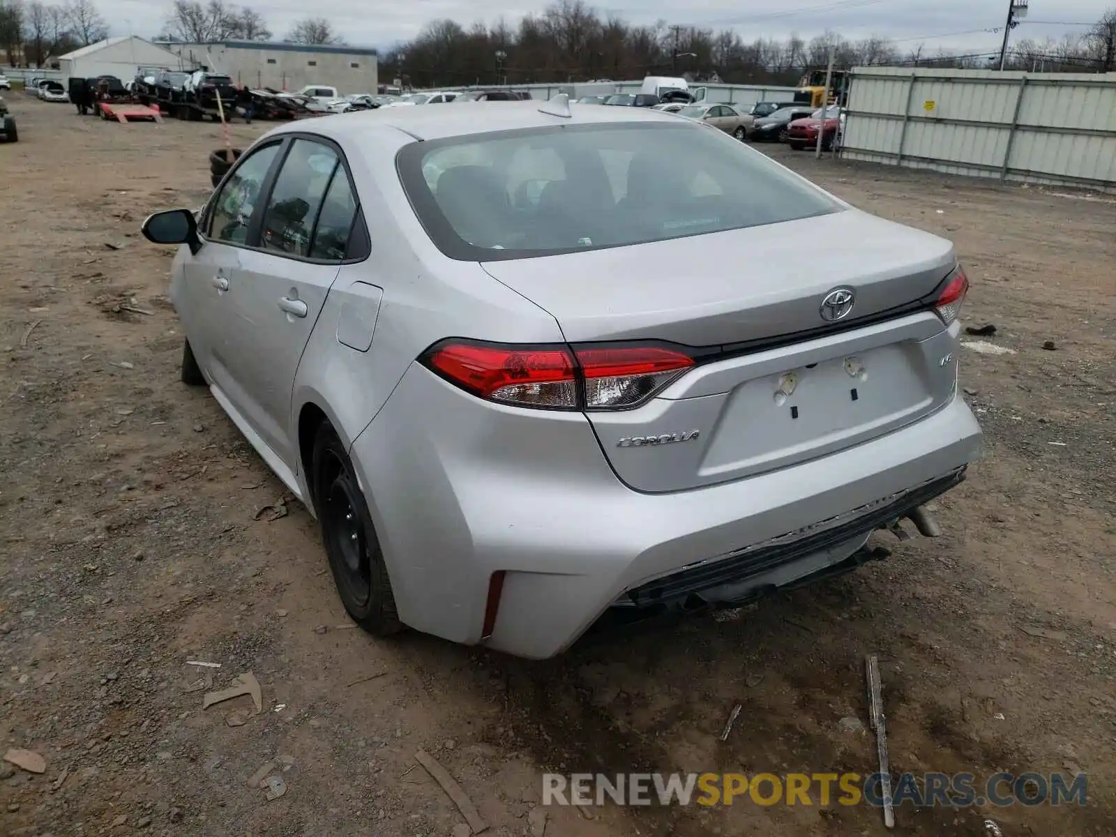 3 Photograph of a damaged car 5YFEPRAE4LP097388 TOYOTA COROLLA 2020