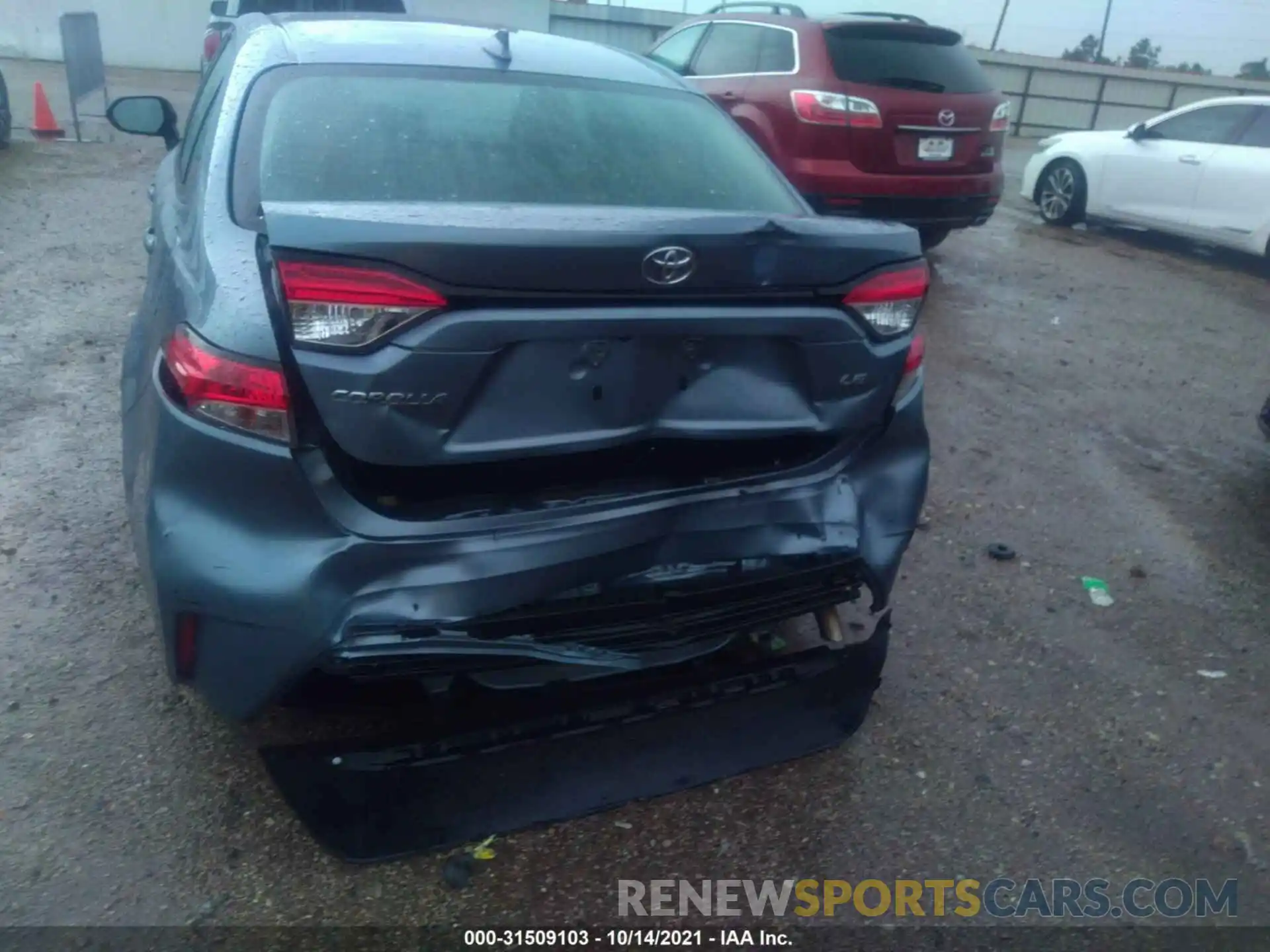 6 Photograph of a damaged car 5YFEPRAE4LP098587 TOYOTA COROLLA 2020