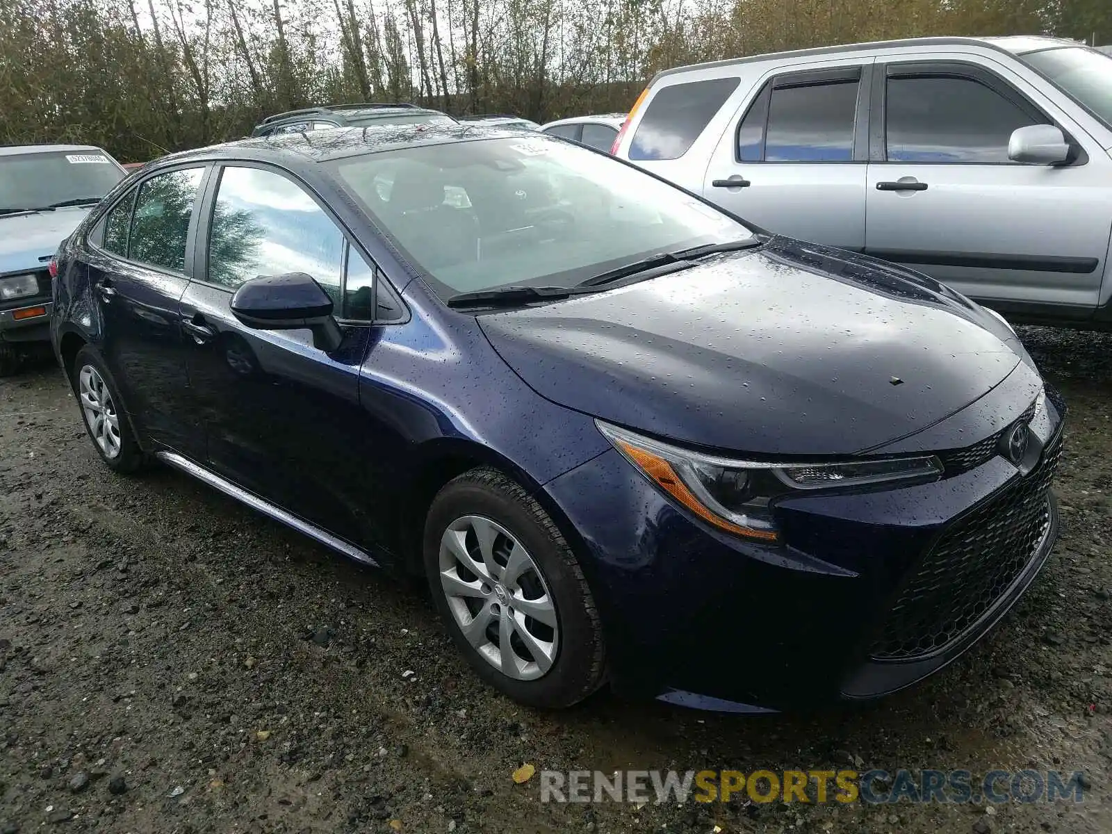 1 Photograph of a damaged car 5YFEPRAE4LP100127 TOYOTA COROLLA 2020