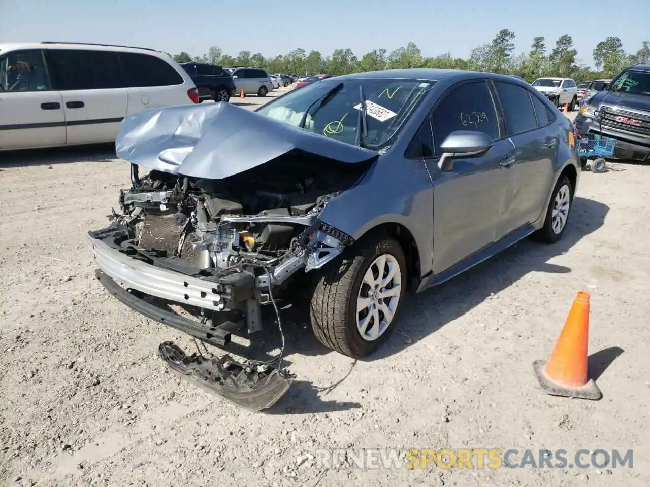 2 Photograph of a damaged car 5YFEPRAE4LP100175 TOYOTA COROLLA 2020