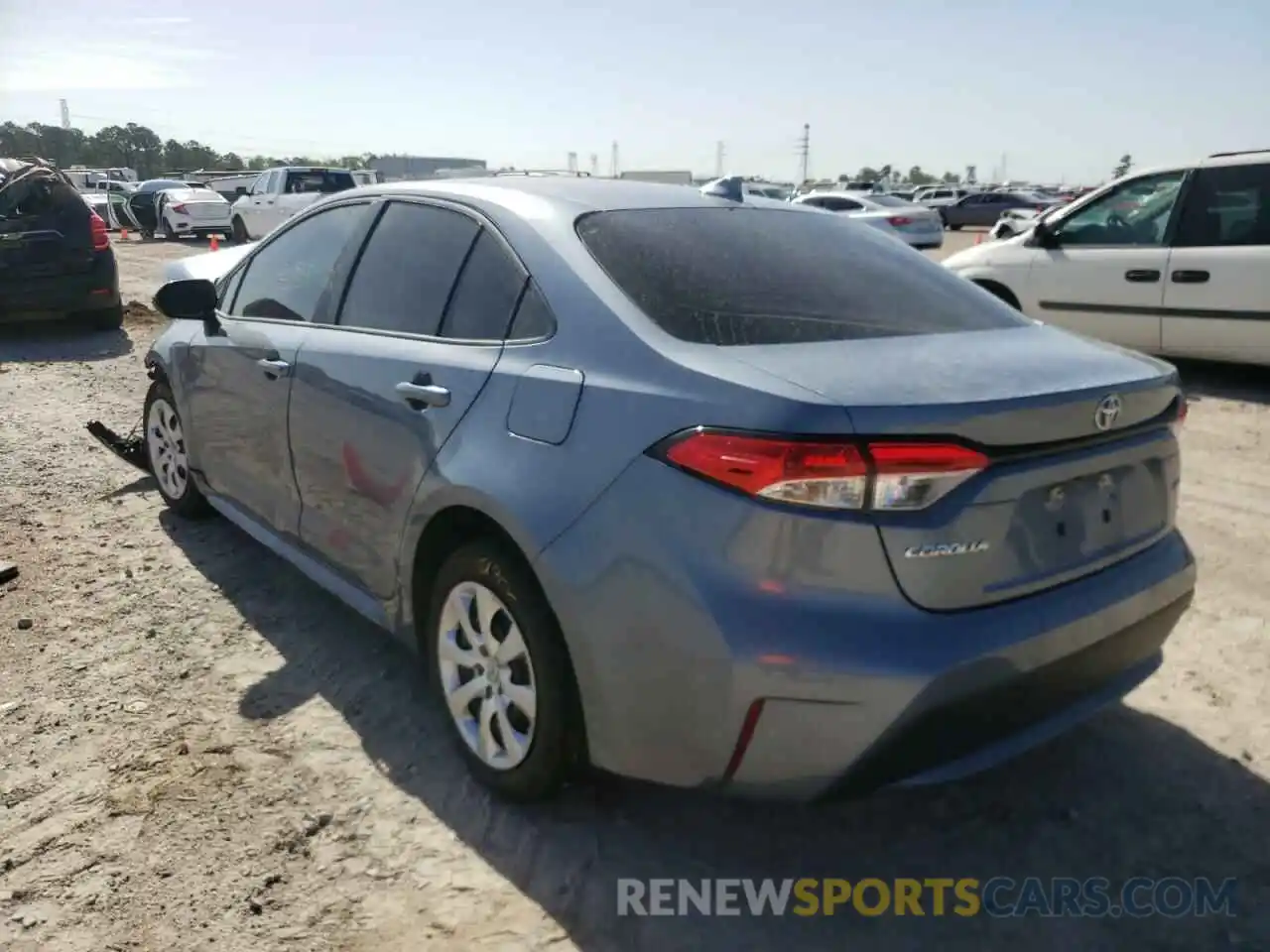 3 Photograph of a damaged car 5YFEPRAE4LP100175 TOYOTA COROLLA 2020