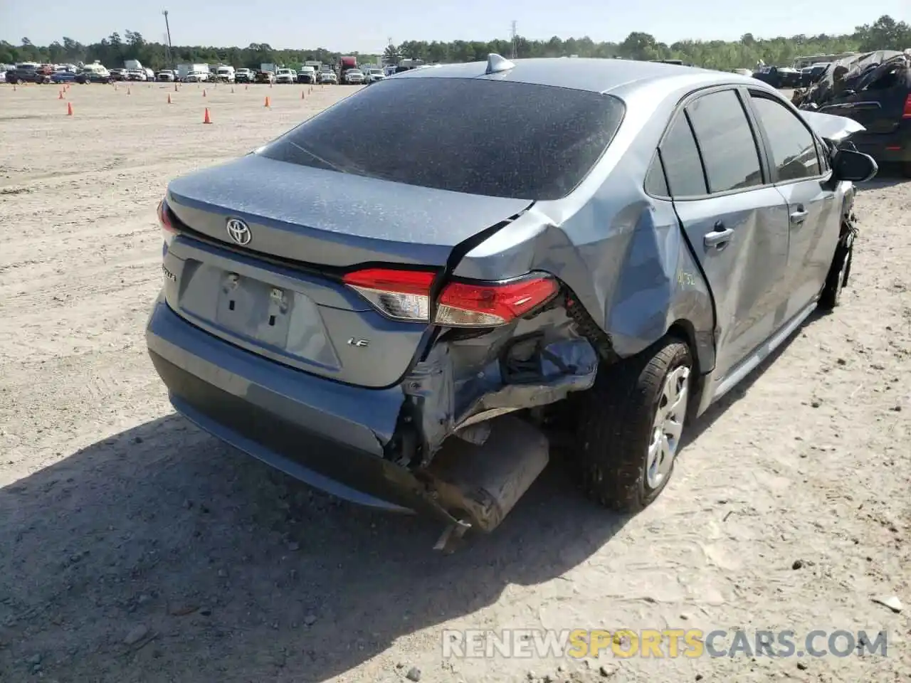 4 Photograph of a damaged car 5YFEPRAE4LP100175 TOYOTA COROLLA 2020