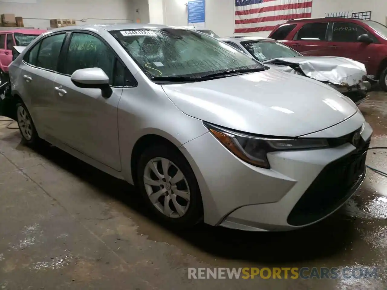 1 Photograph of a damaged car 5YFEPRAE4LP100399 TOYOTA COROLLA 2020