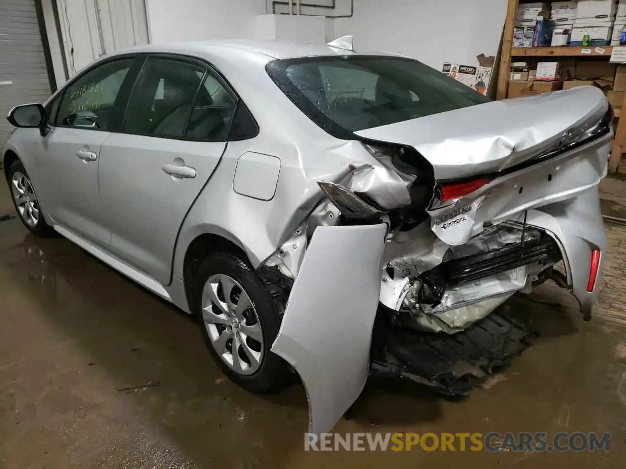 3 Photograph of a damaged car 5YFEPRAE4LP100399 TOYOTA COROLLA 2020