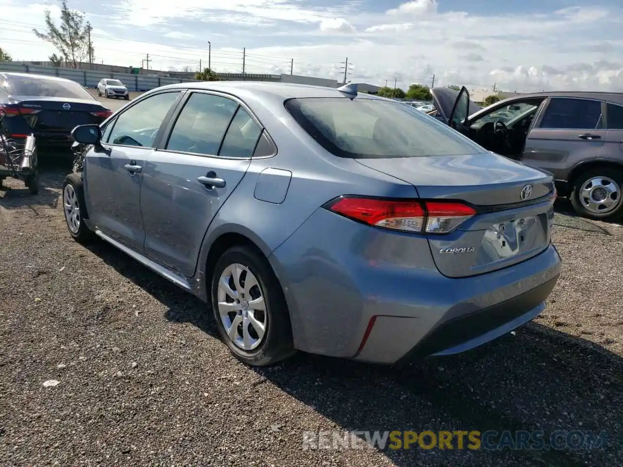 3 Photograph of a damaged car 5YFEPRAE4LP101469 TOYOTA COROLLA 2020