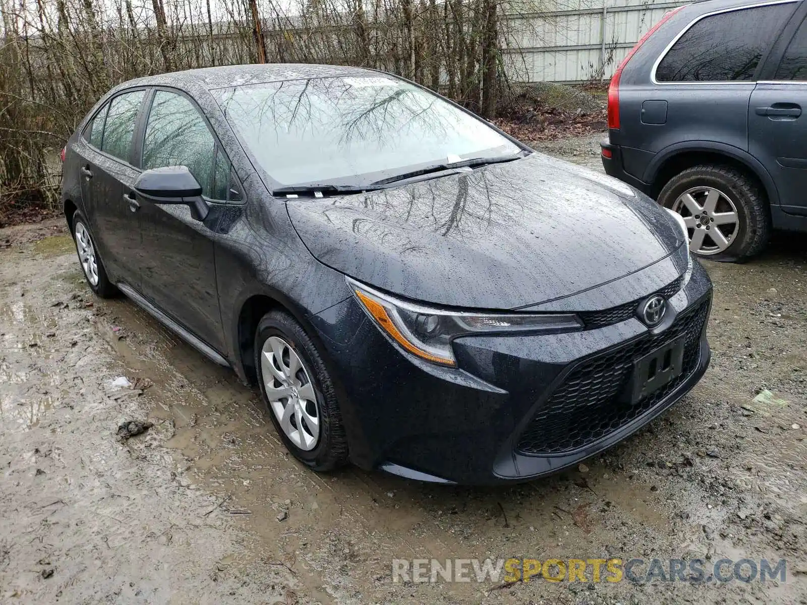 1 Photograph of a damaged car 5YFEPRAE4LP101553 TOYOTA COROLLA 2020