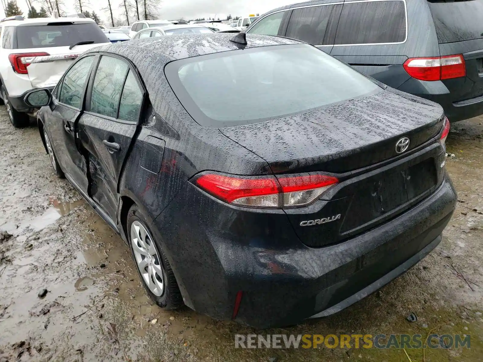 3 Photograph of a damaged car 5YFEPRAE4LP101553 TOYOTA COROLLA 2020