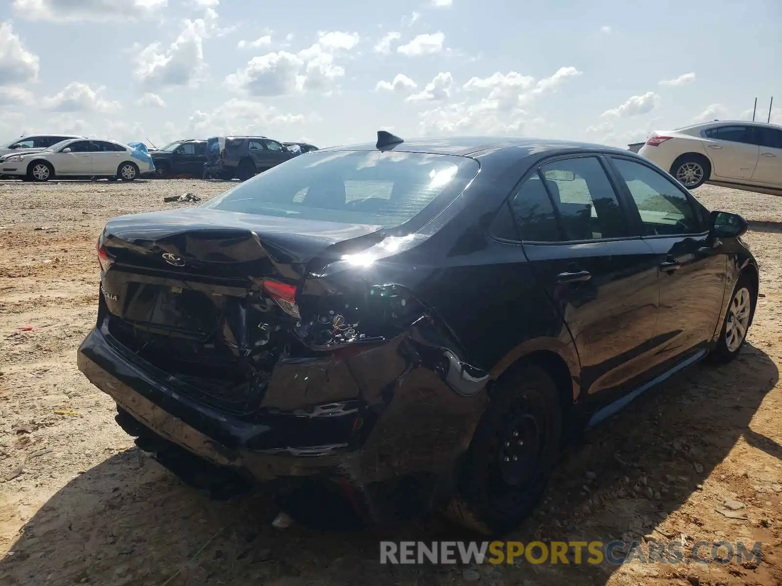 4 Photograph of a damaged car 5YFEPRAE4LP102847 TOYOTA COROLLA 2020