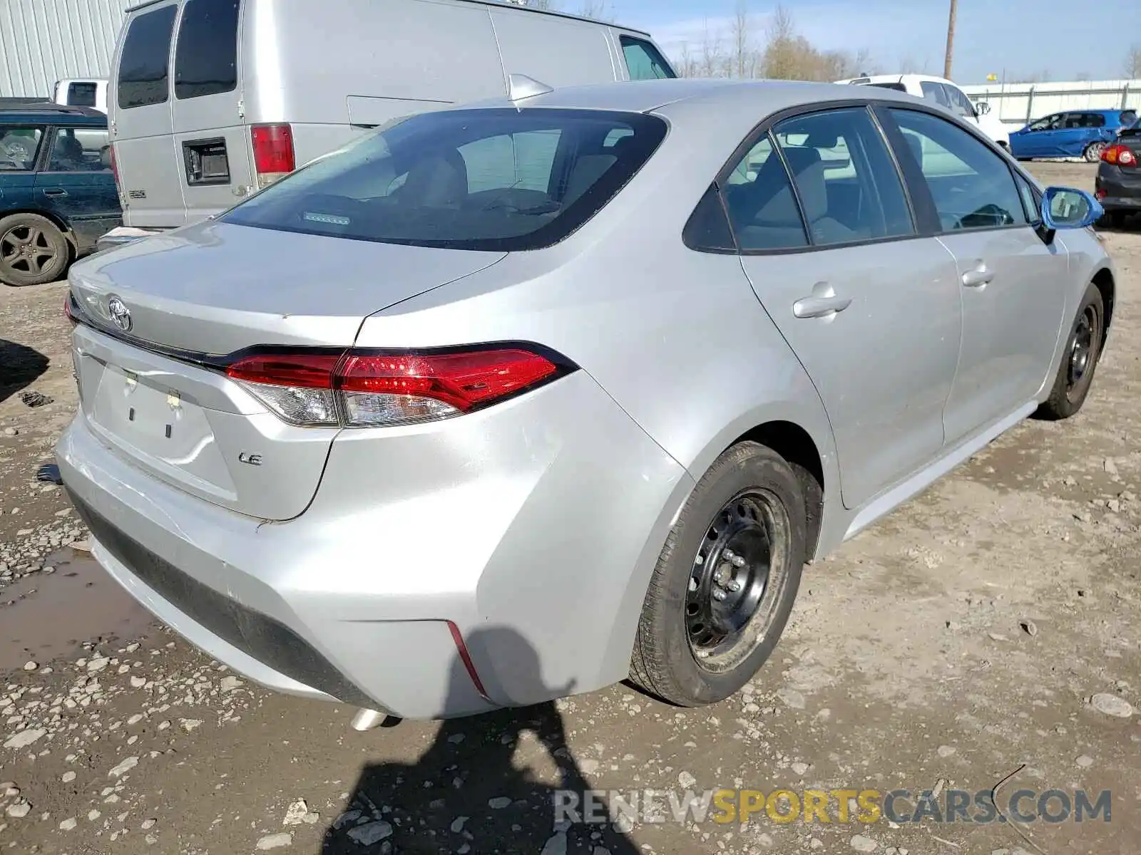 4 Photograph of a damaged car 5YFEPRAE4LP103285 TOYOTA COROLLA 2020