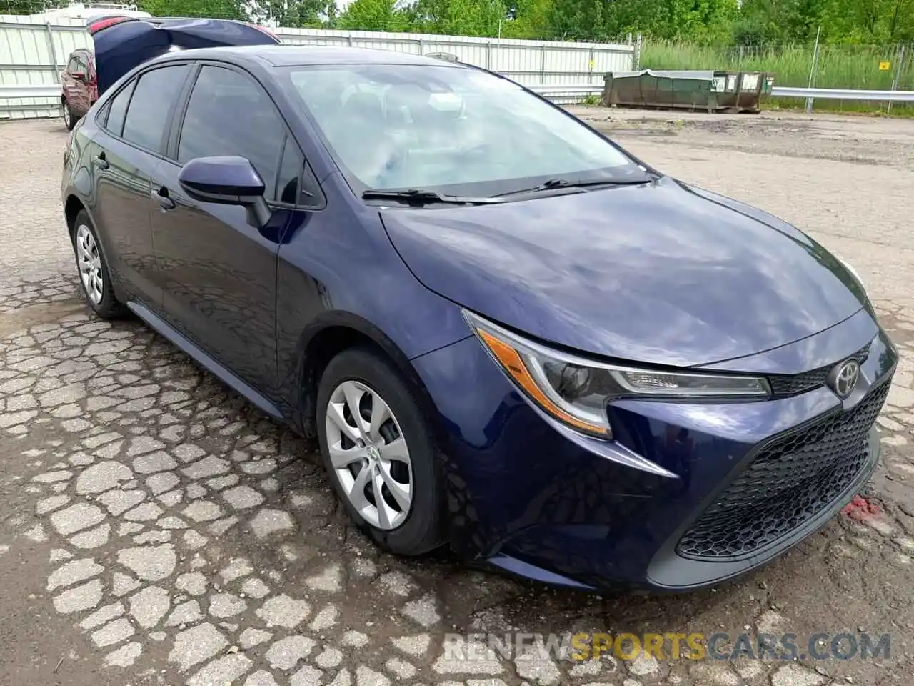 1 Photograph of a damaged car 5YFEPRAE4LP105098 TOYOTA COROLLA 2020