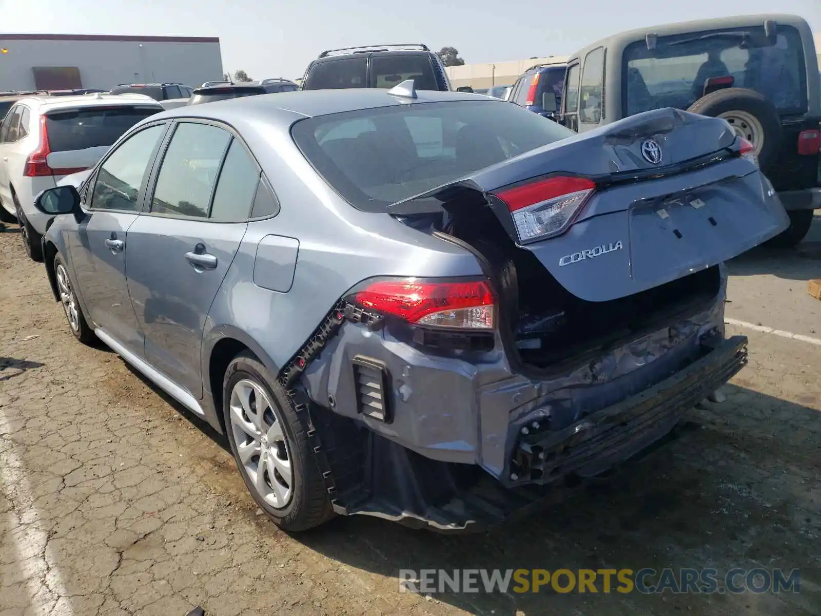 3 Photograph of a damaged car 5YFEPRAE4LP105389 TOYOTA COROLLA 2020