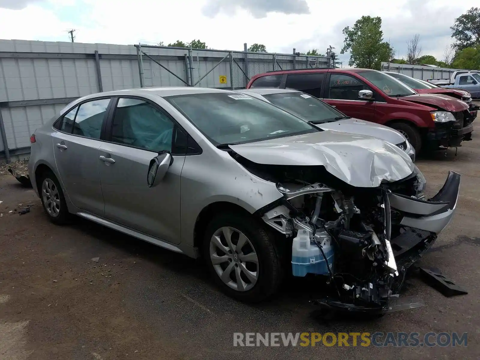 1 Photograph of a damaged car 5YFEPRAE4LP105666 TOYOTA COROLLA 2020