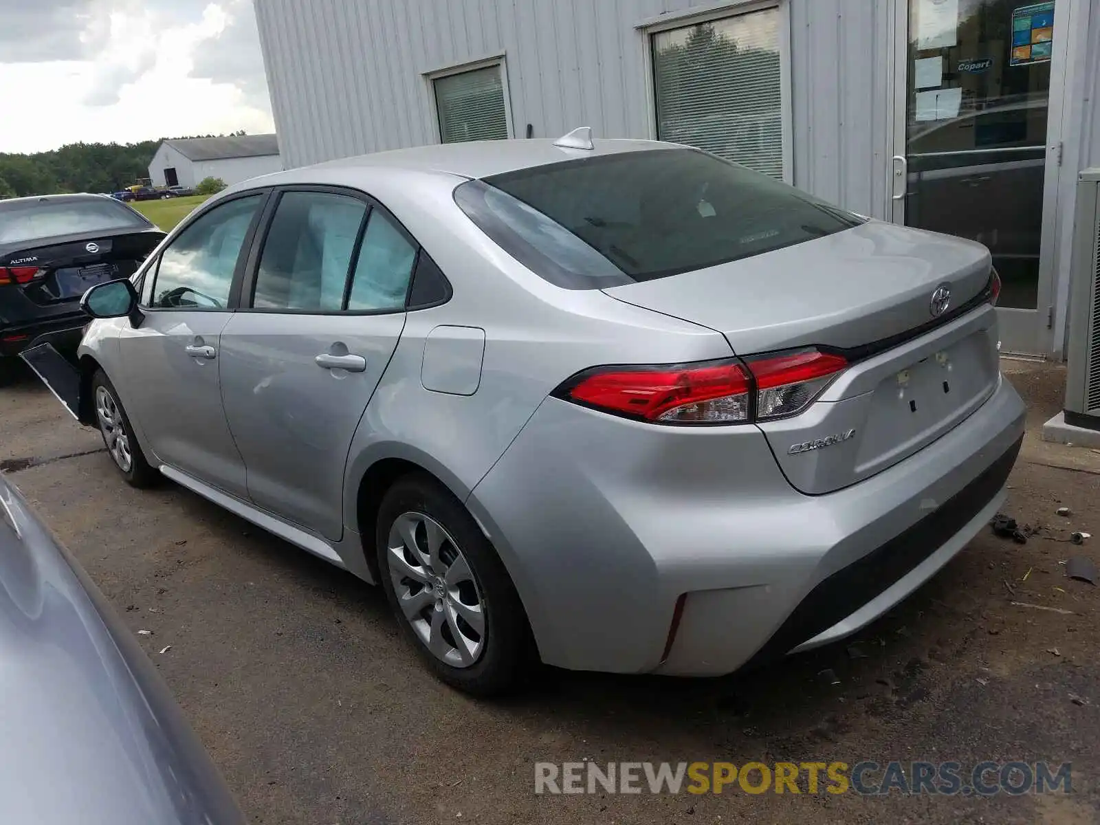 3 Photograph of a damaged car 5YFEPRAE4LP105666 TOYOTA COROLLA 2020