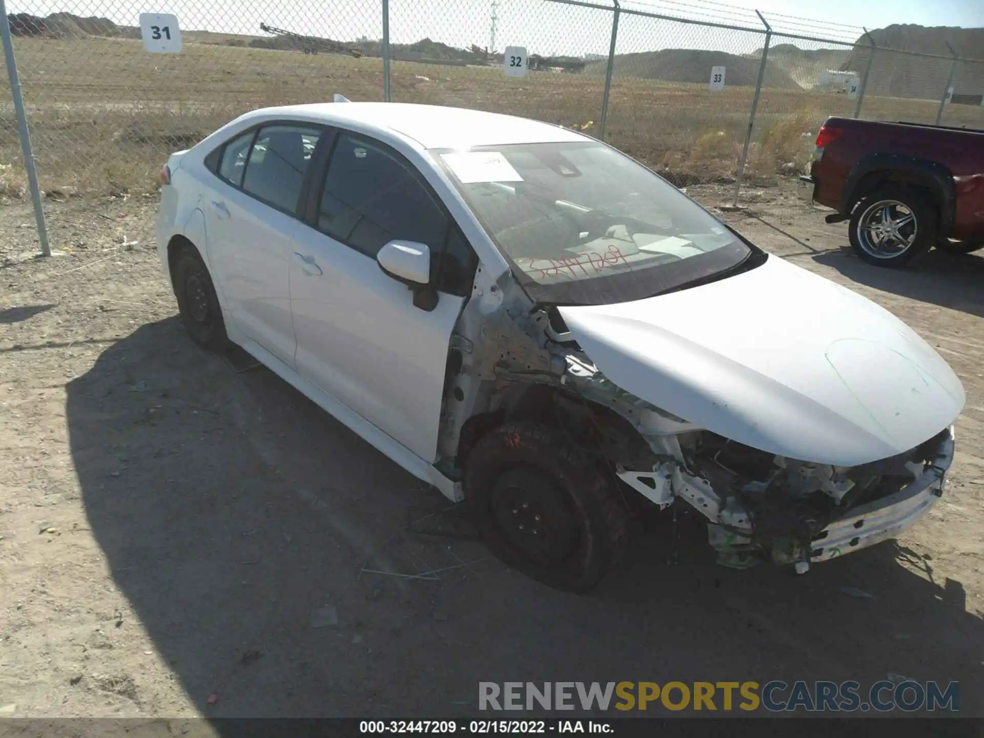 1 Photograph of a damaged car 5YFEPRAE4LP106185 TOYOTA COROLLA 2020