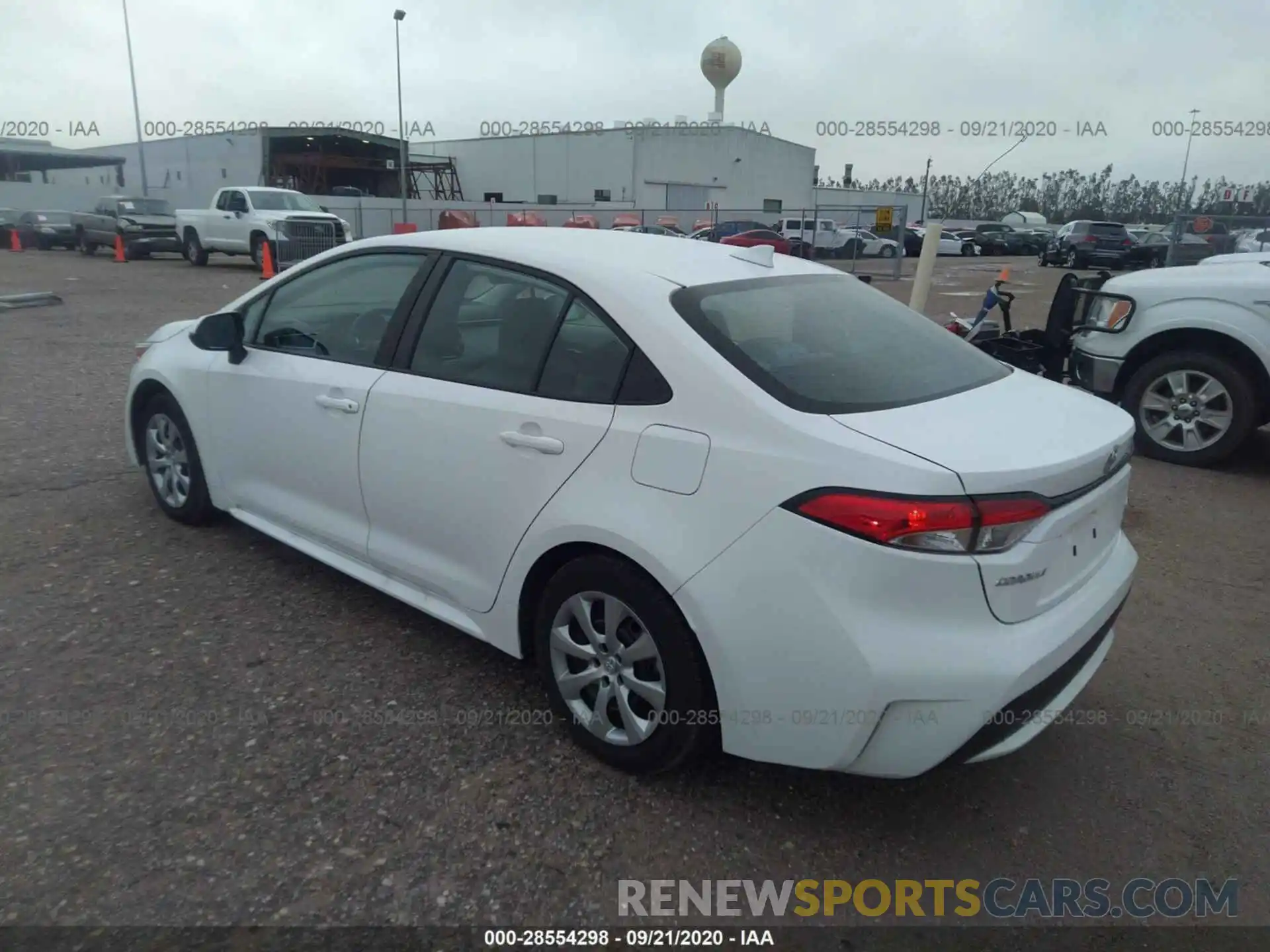 3 Photograph of a damaged car 5YFEPRAE4LP106347 TOYOTA COROLLA 2020