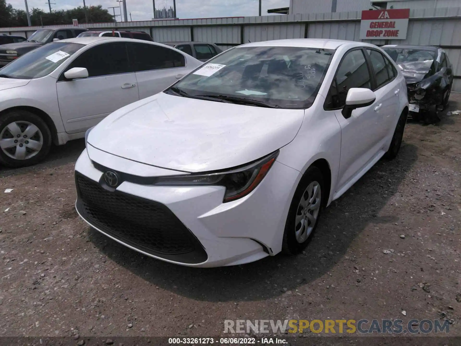 2 Photograph of a damaged car 5YFEPRAE4LP106364 TOYOTA COROLLA 2020