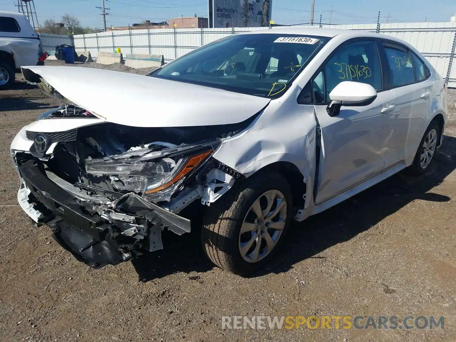 2 Photograph of a damaged car 5YFEPRAE4LP106428 TOYOTA COROLLA 2020