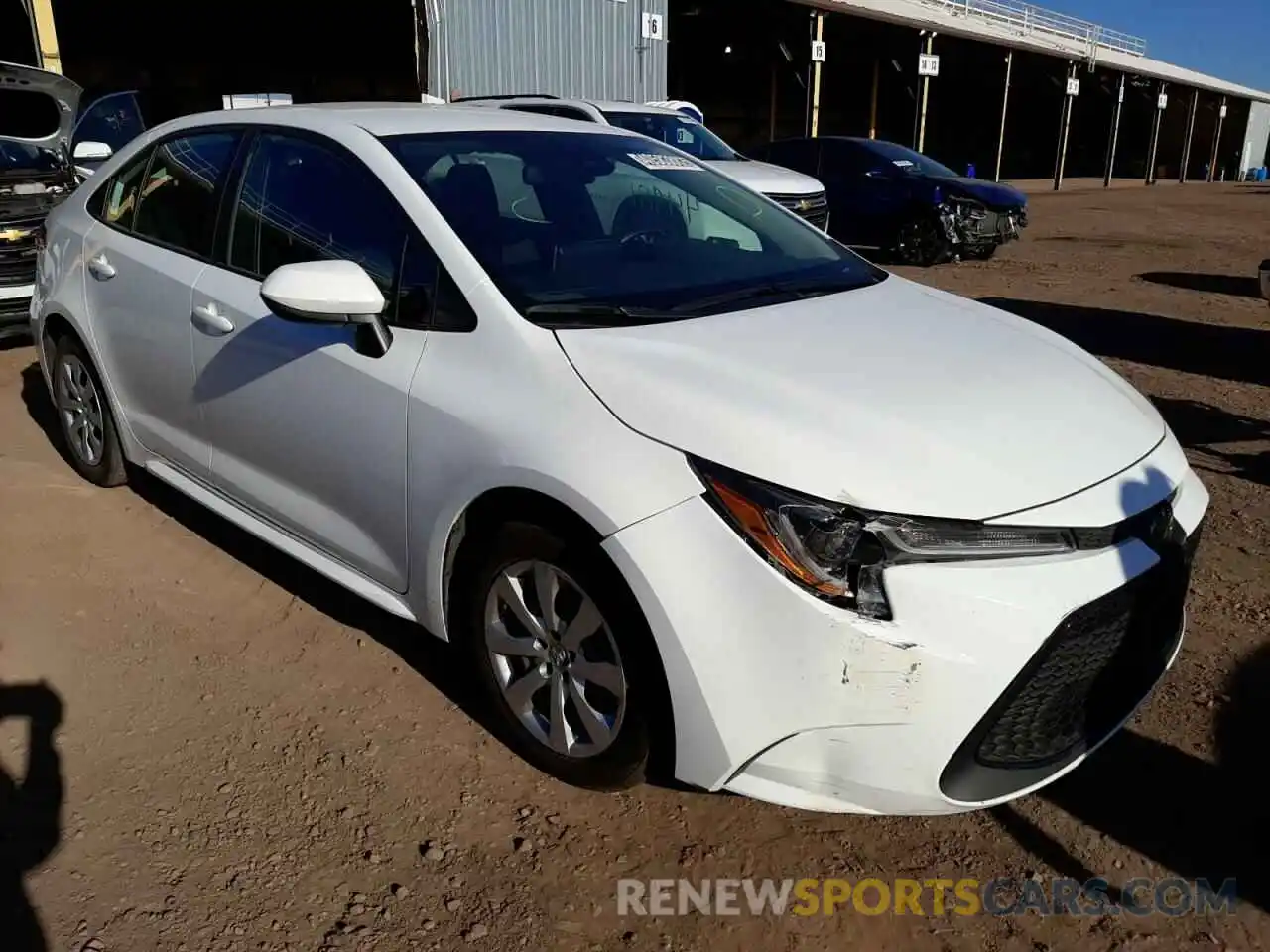 1 Photograph of a damaged car 5YFEPRAE4LP107112 TOYOTA COROLLA 2020