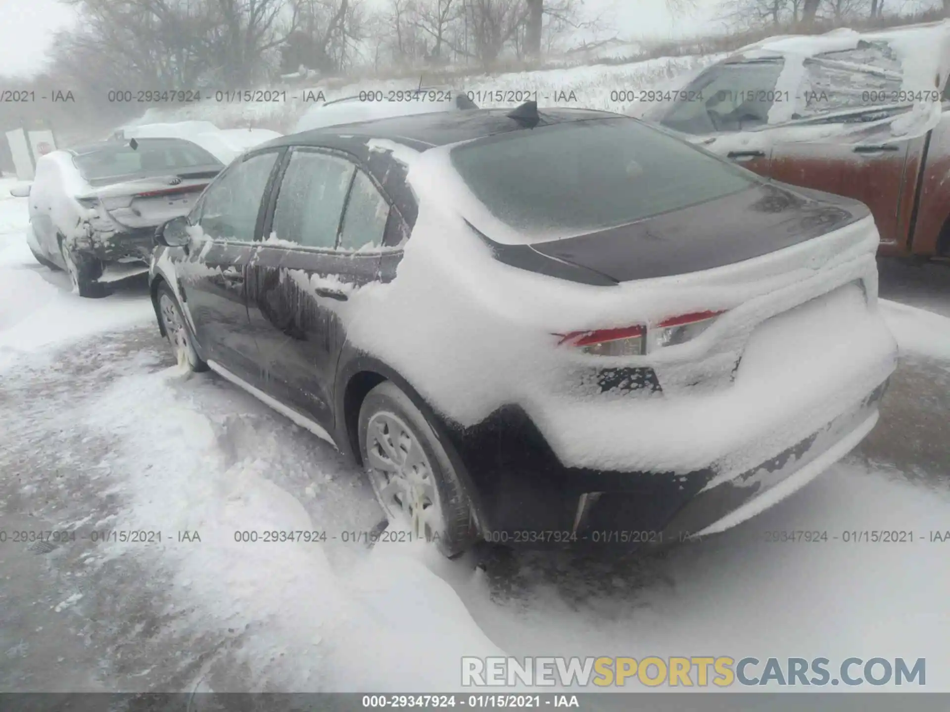 3 Photograph of a damaged car 5YFEPRAE4LP108681 TOYOTA COROLLA 2020