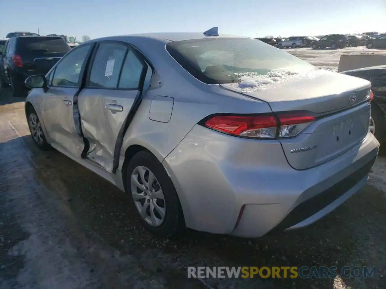 3 Photograph of a damaged car 5YFEPRAE4LP108762 TOYOTA COROLLA 2020