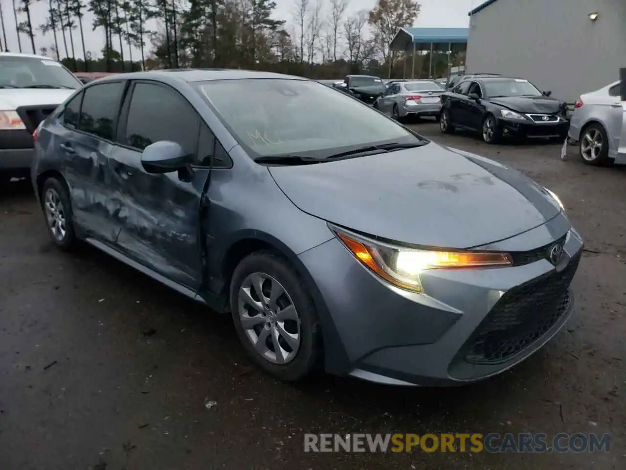 9 Photograph of a damaged car 5YFEPRAE4LP110205 TOYOTA COROLLA 2020