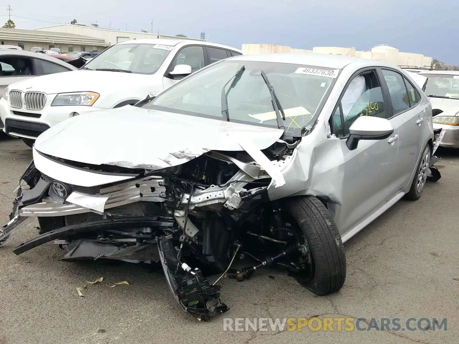 2 Photograph of a damaged car 5YFEPRAE4LP110706 TOYOTA COROLLA 2020