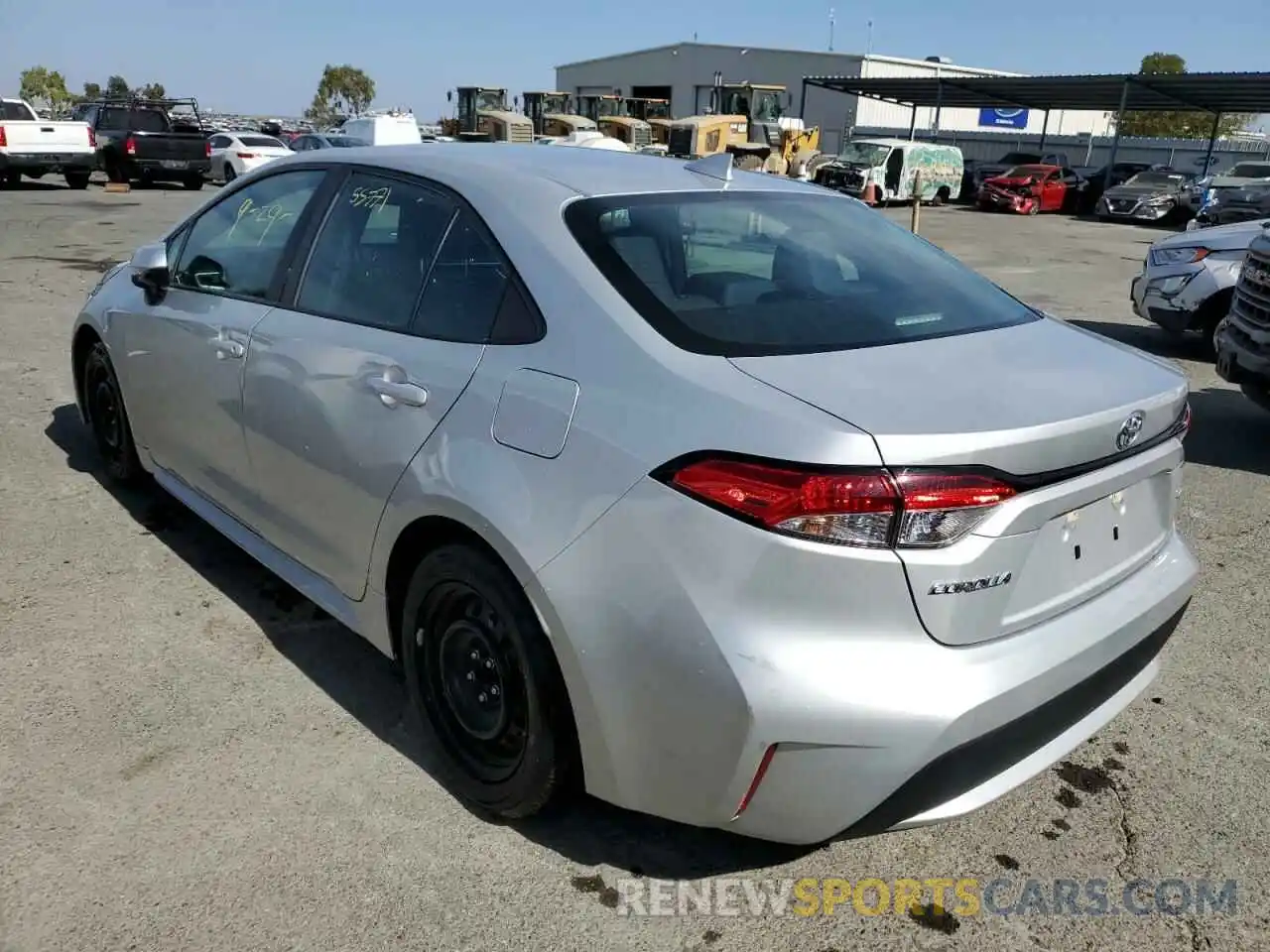 3 Photograph of a damaged car 5YFEPRAE4LP110818 TOYOTA COROLLA 2020