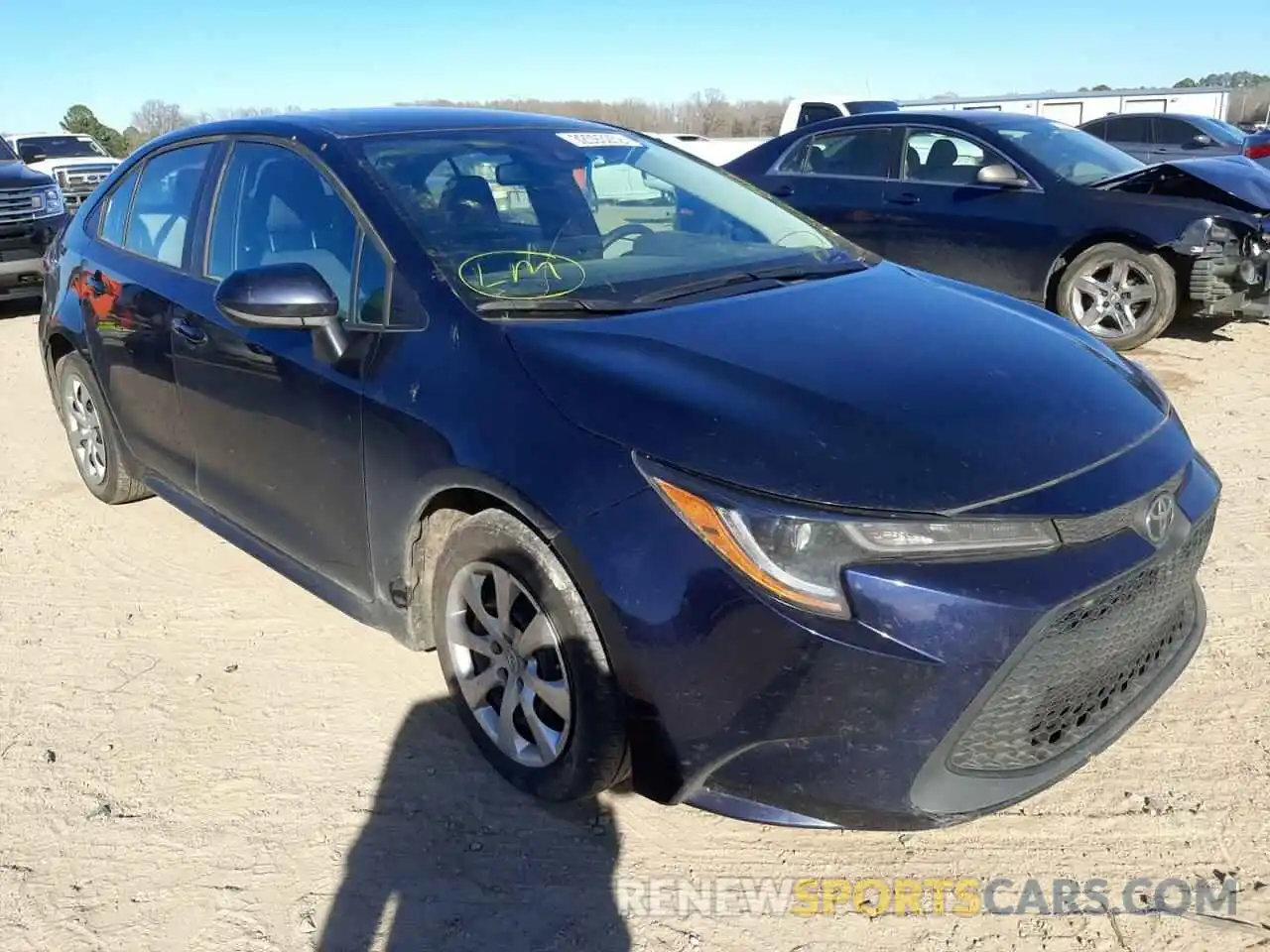 1 Photograph of a damaged car 5YFEPRAE4LP110852 TOYOTA COROLLA 2020