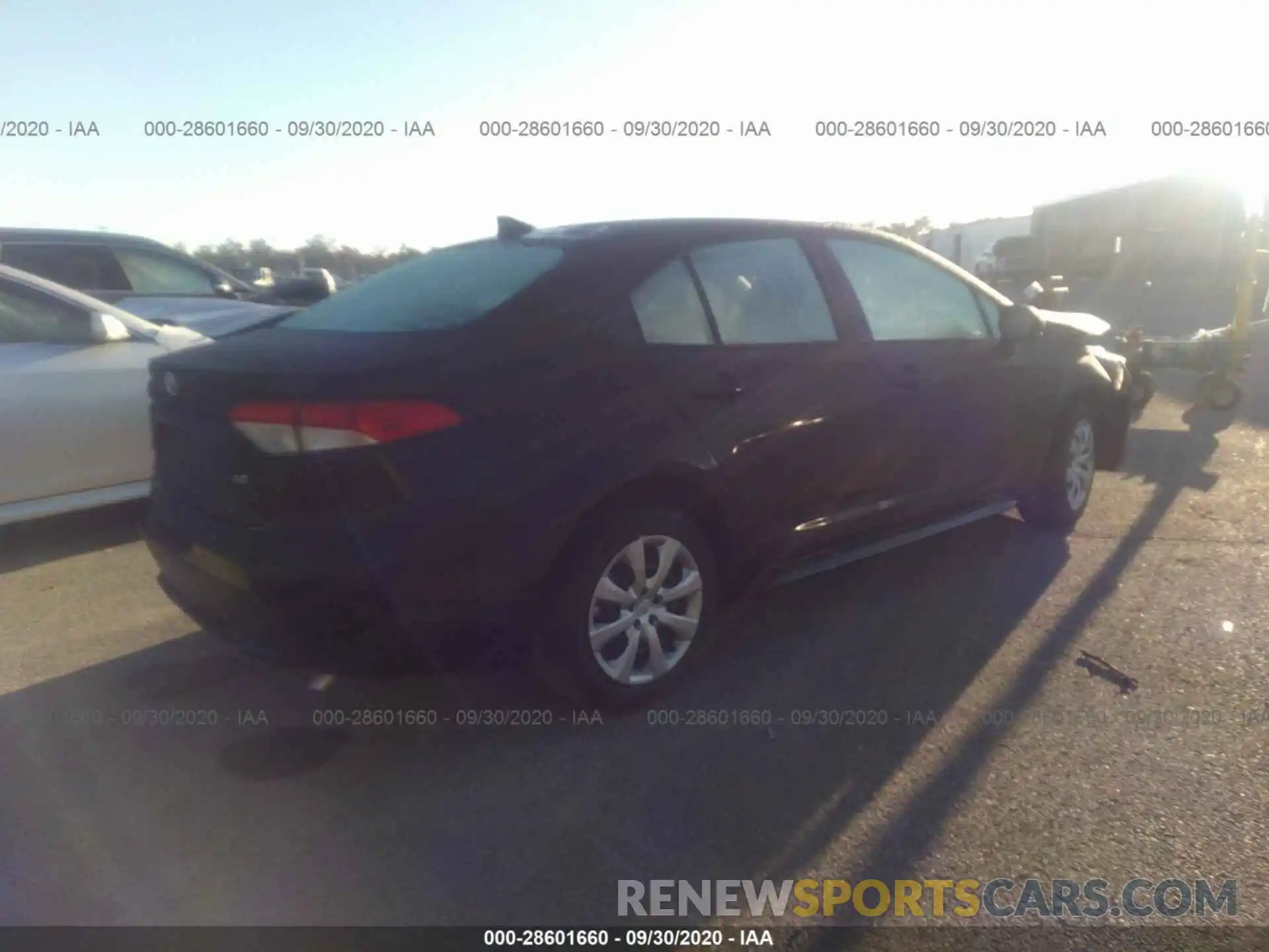 4 Photograph of a damaged car 5YFEPRAE4LP111953 TOYOTA COROLLA 2020