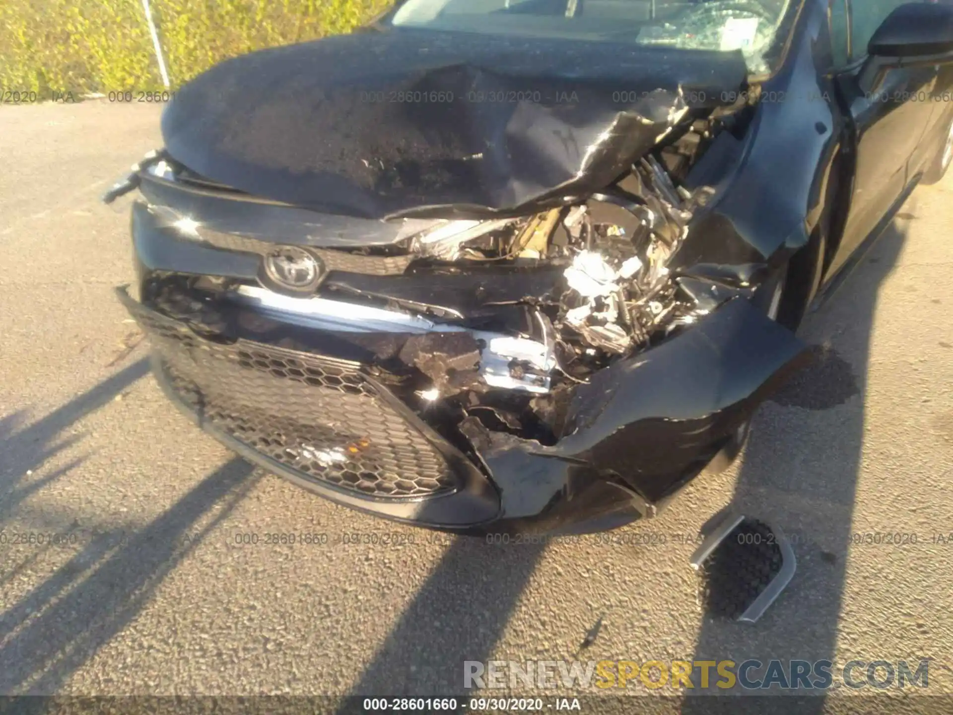 6 Photograph of a damaged car 5YFEPRAE4LP111953 TOYOTA COROLLA 2020