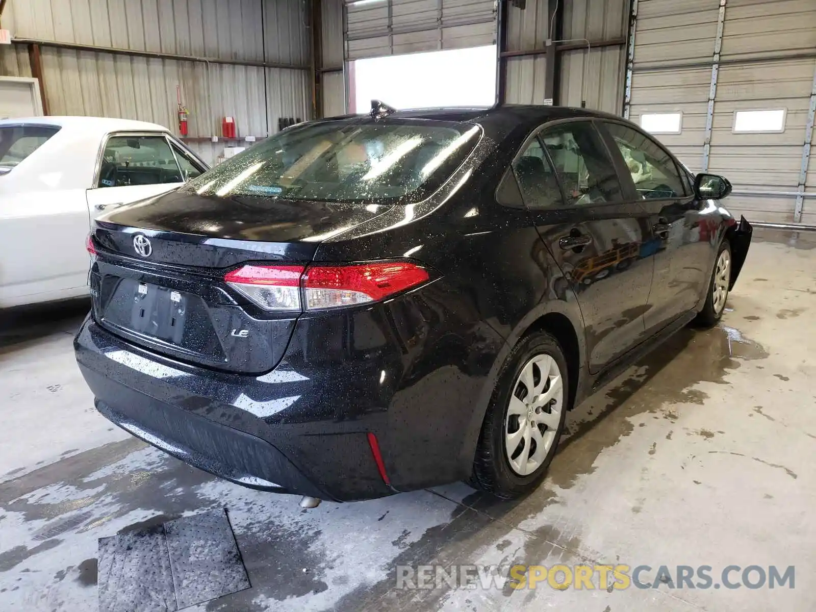 4 Photograph of a damaged car 5YFEPRAE4LP114495 TOYOTA COROLLA 2020