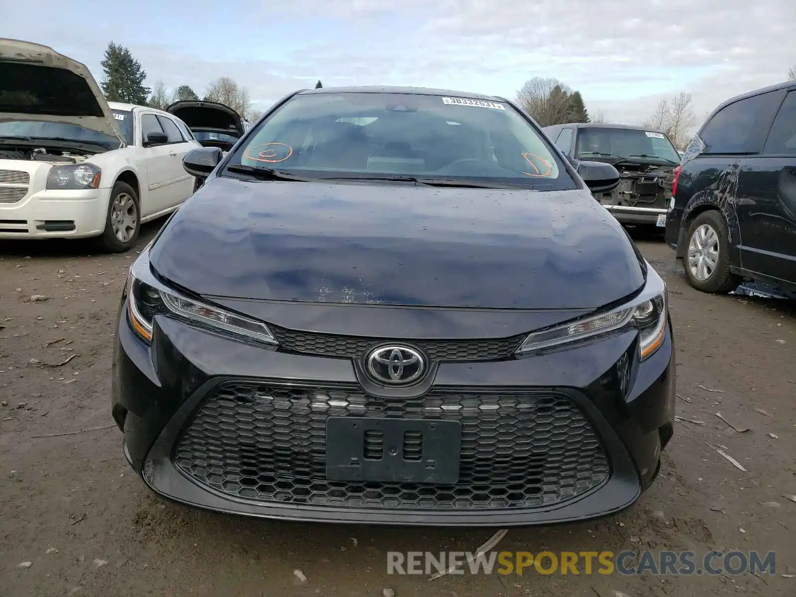 9 Photograph of a damaged car 5YFEPRAE4LP115341 TOYOTA COROLLA 2020