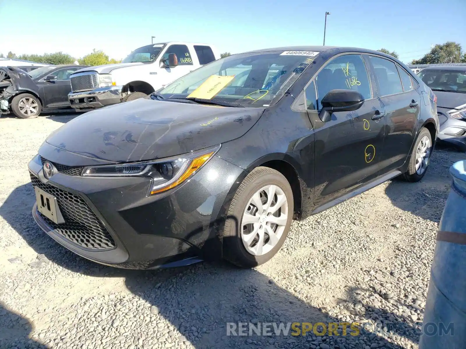 2 Photograph of a damaged car 5YFEPRAE4LP115453 TOYOTA COROLLA 2020