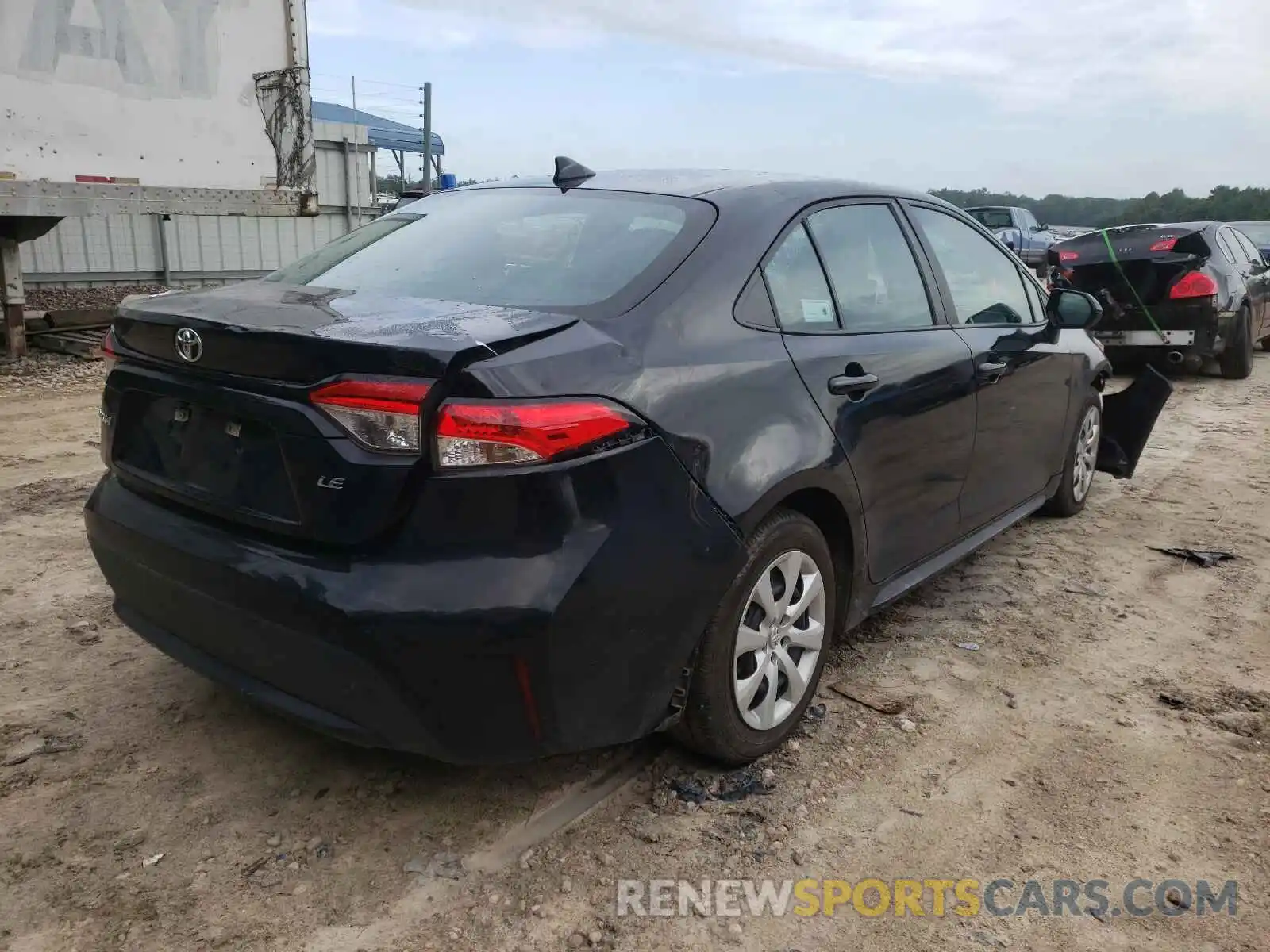 4 Photograph of a damaged car 5YFEPRAE4LP115534 TOYOTA COROLLA 2020