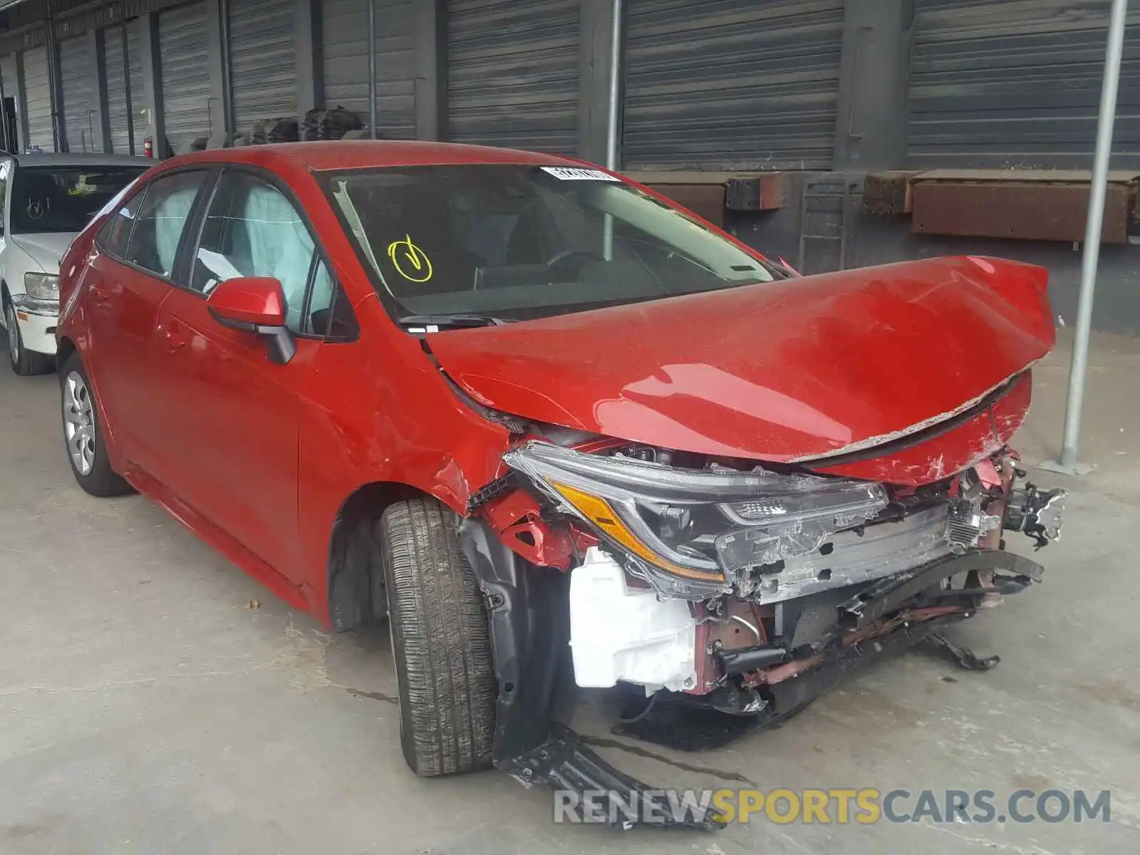 1 Photograph of a damaged car 5YFEPRAE4LP115629 TOYOTA COROLLA 2020