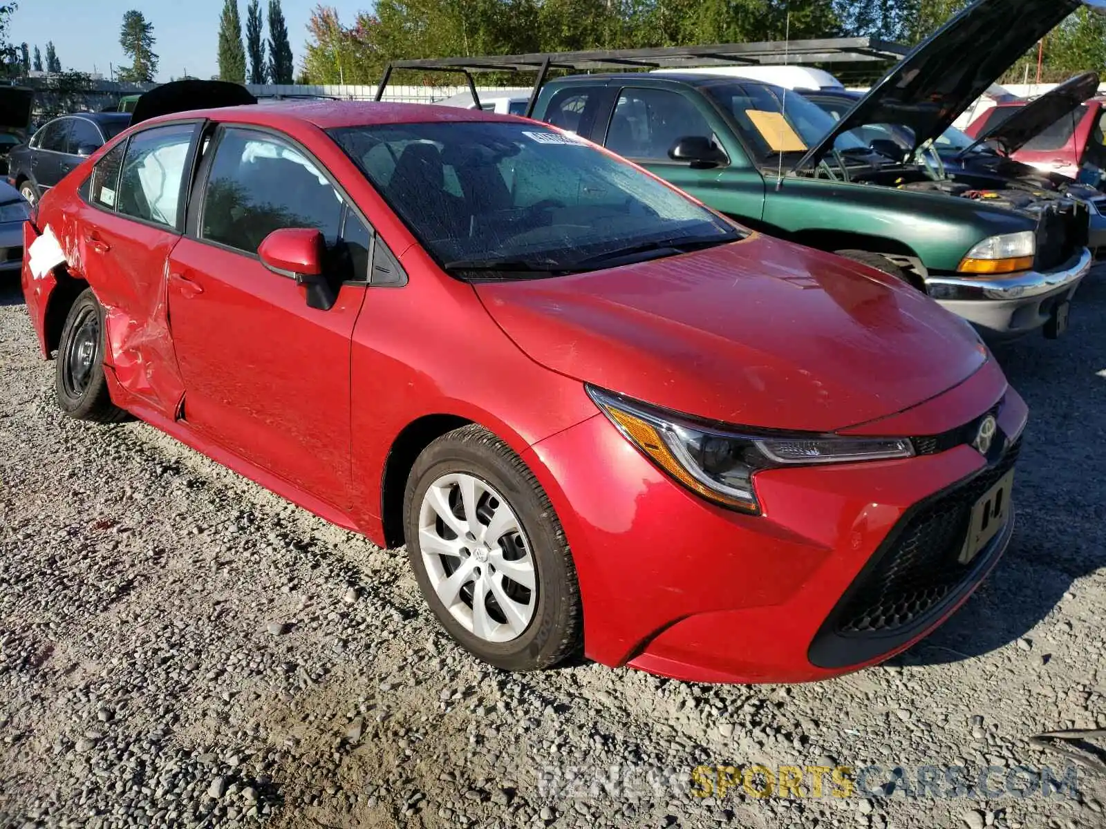 1 Photograph of a damaged car 5YFEPRAE4LP116327 TOYOTA COROLLA 2020