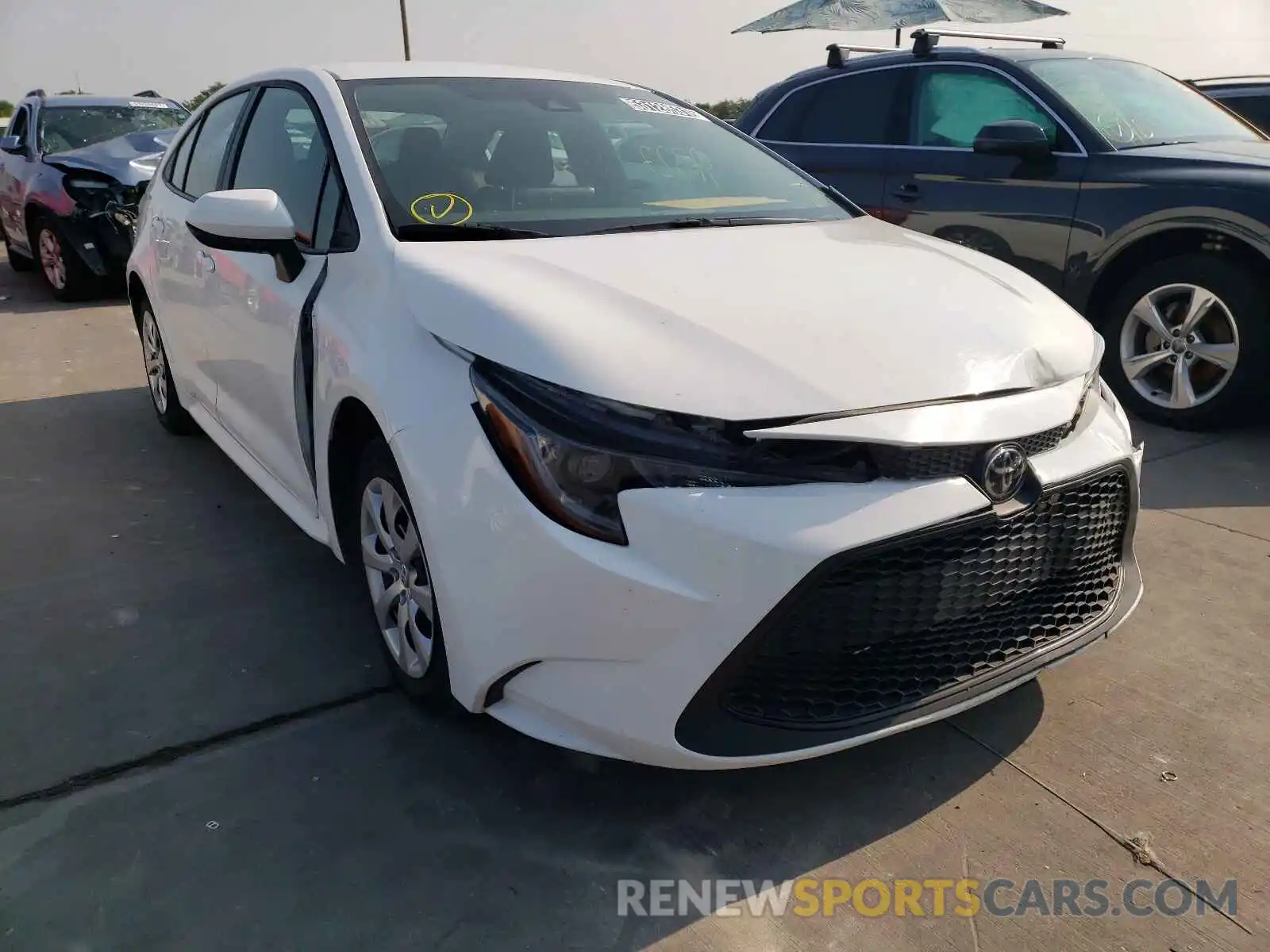 1 Photograph of a damaged car 5YFEPRAE4LP116473 TOYOTA COROLLA 2020