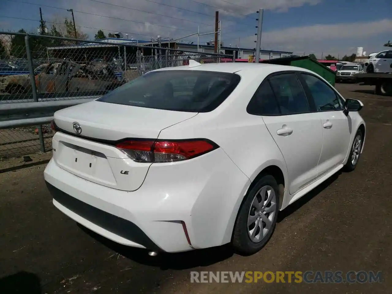 4 Photograph of a damaged car 5YFEPRAE4LP117171 TOYOTA COROLLA 2020