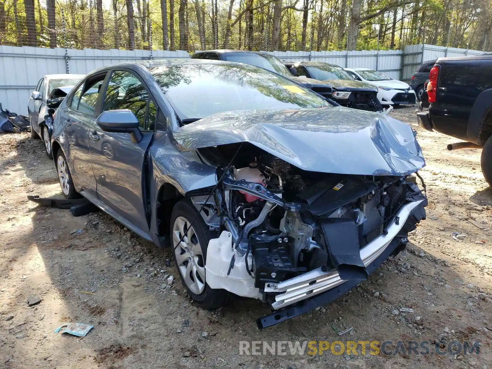 1 Photograph of a damaged car 5YFEPRAE4LP117767 TOYOTA COROLLA 2020