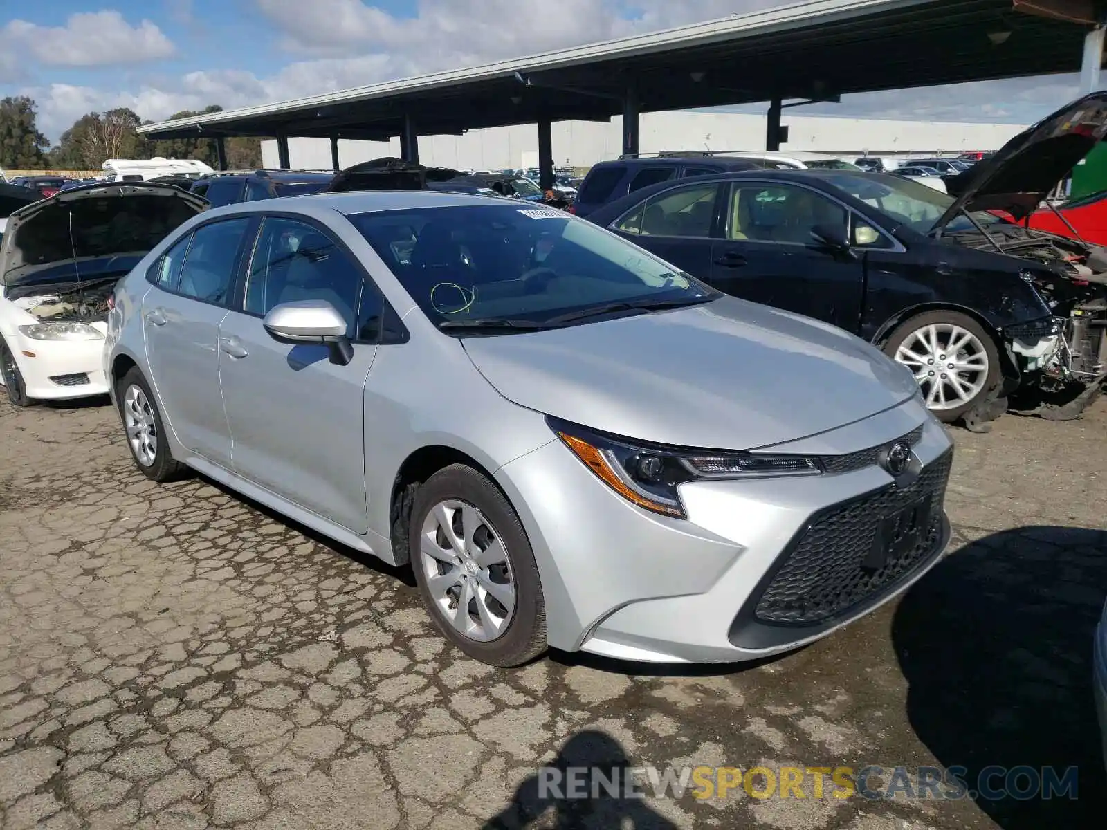 1 Photograph of a damaged car 5YFEPRAE4LP117882 TOYOTA COROLLA 2020