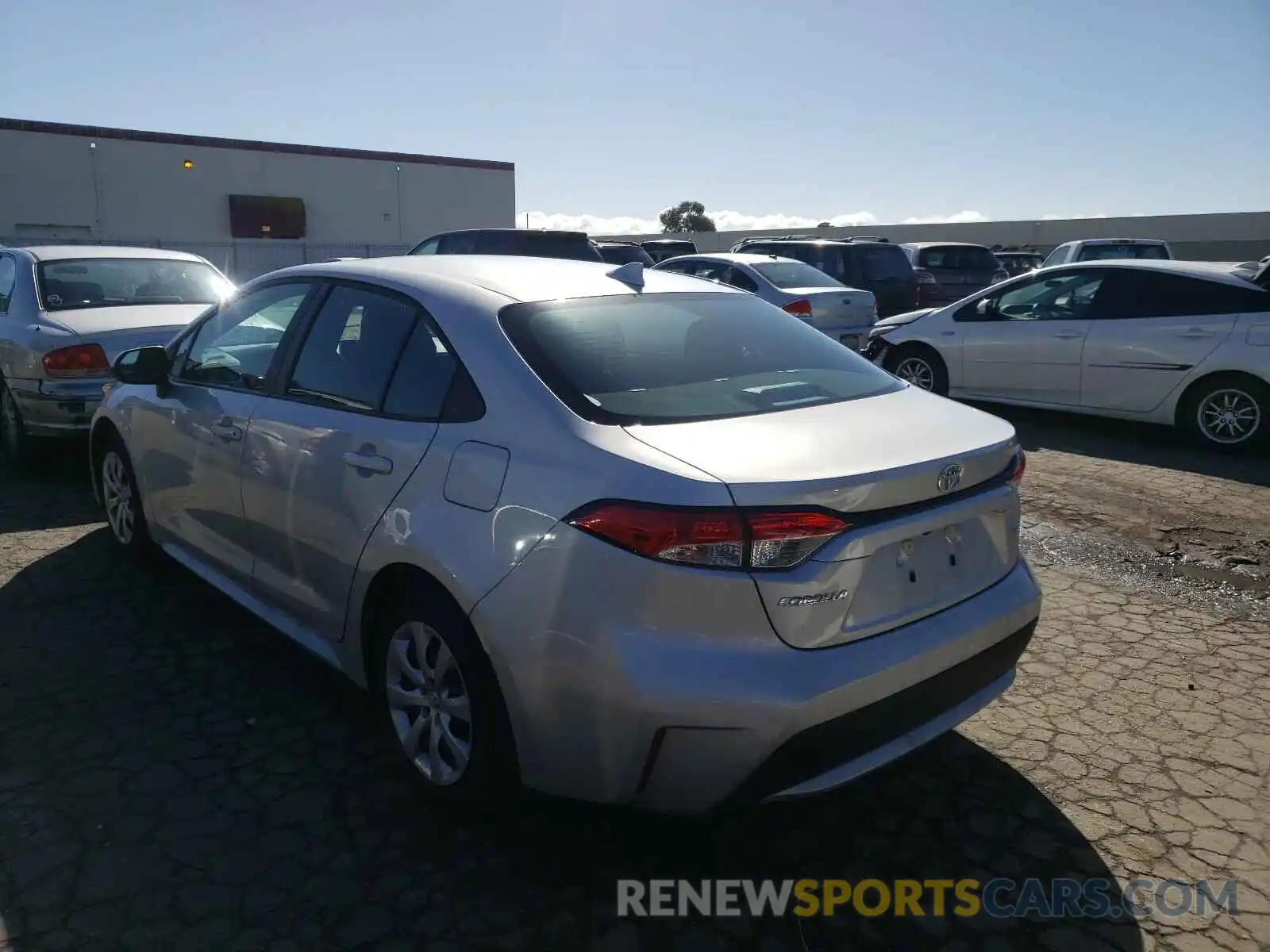 3 Photograph of a damaged car 5YFEPRAE4LP117882 TOYOTA COROLLA 2020