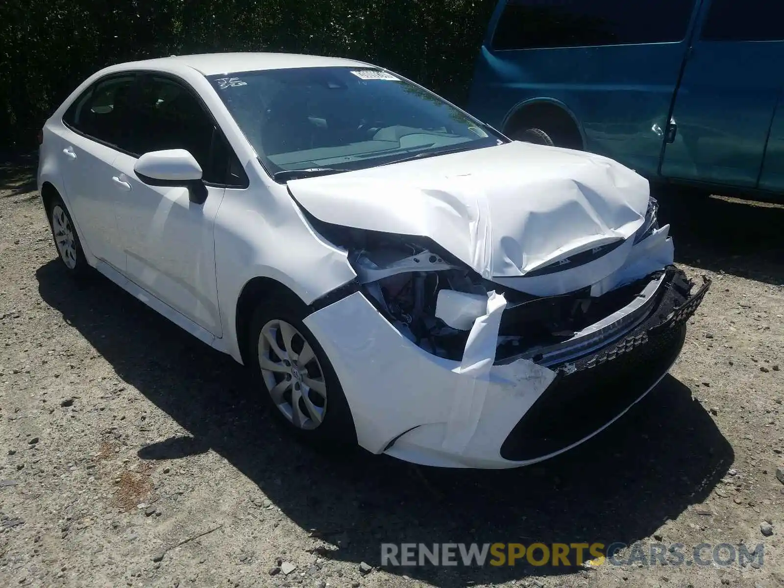 1 Photograph of a damaged car 5YFEPRAE4LP118398 TOYOTA COROLLA 2020