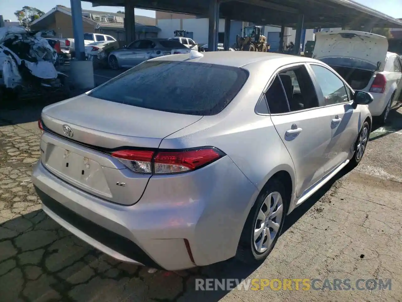 4 Photograph of a damaged car 5YFEPRAE4LP118403 TOYOTA COROLLA 2020