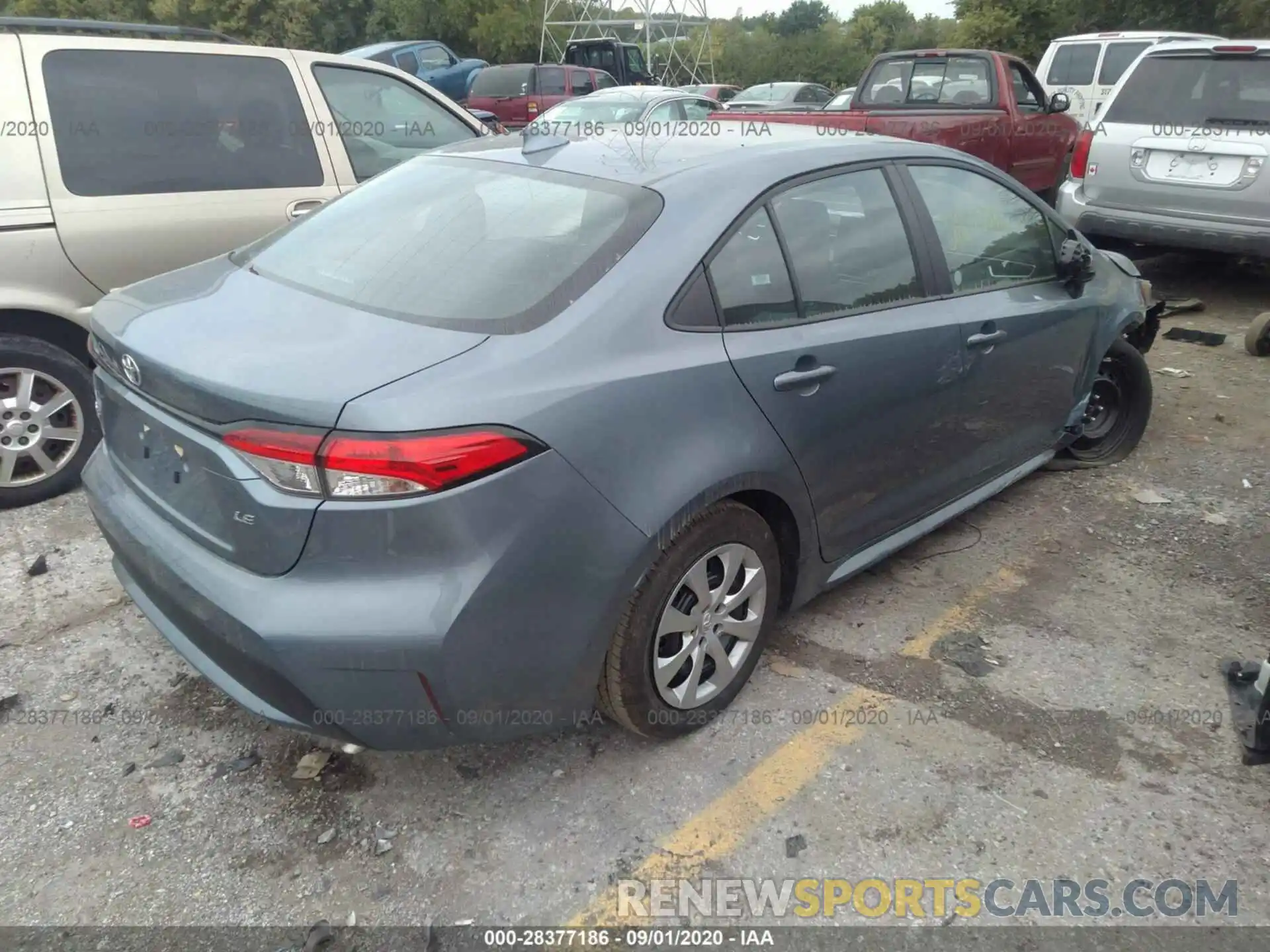 4 Photograph of a damaged car 5YFEPRAE4LP118580 TOYOTA COROLLA 2020